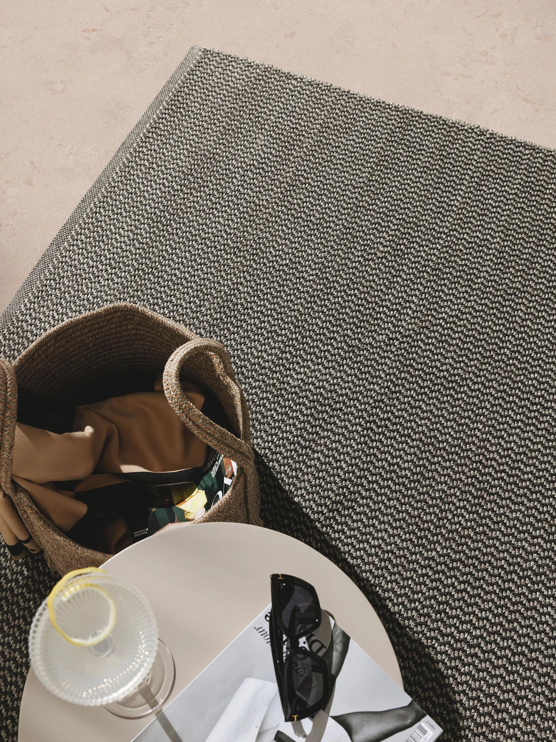 In- & Outdoor Rug Amata Charcoal/Grey