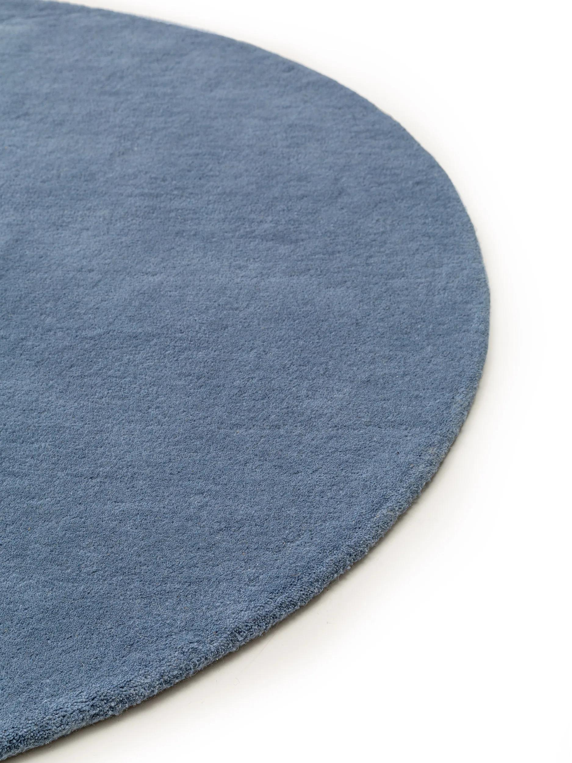 Round Wool Rug Bent Blue