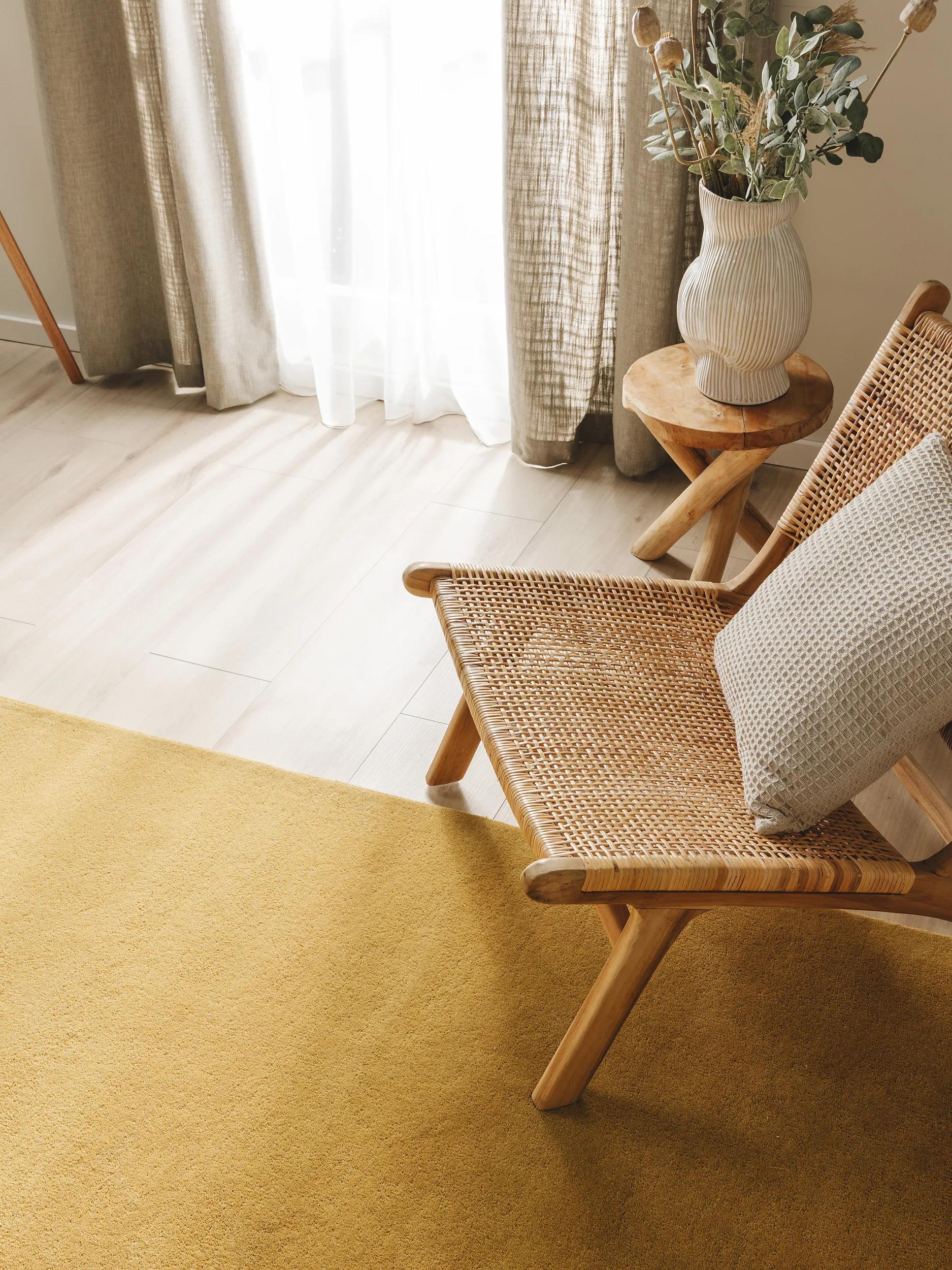 Wool Rug Bent Yellow