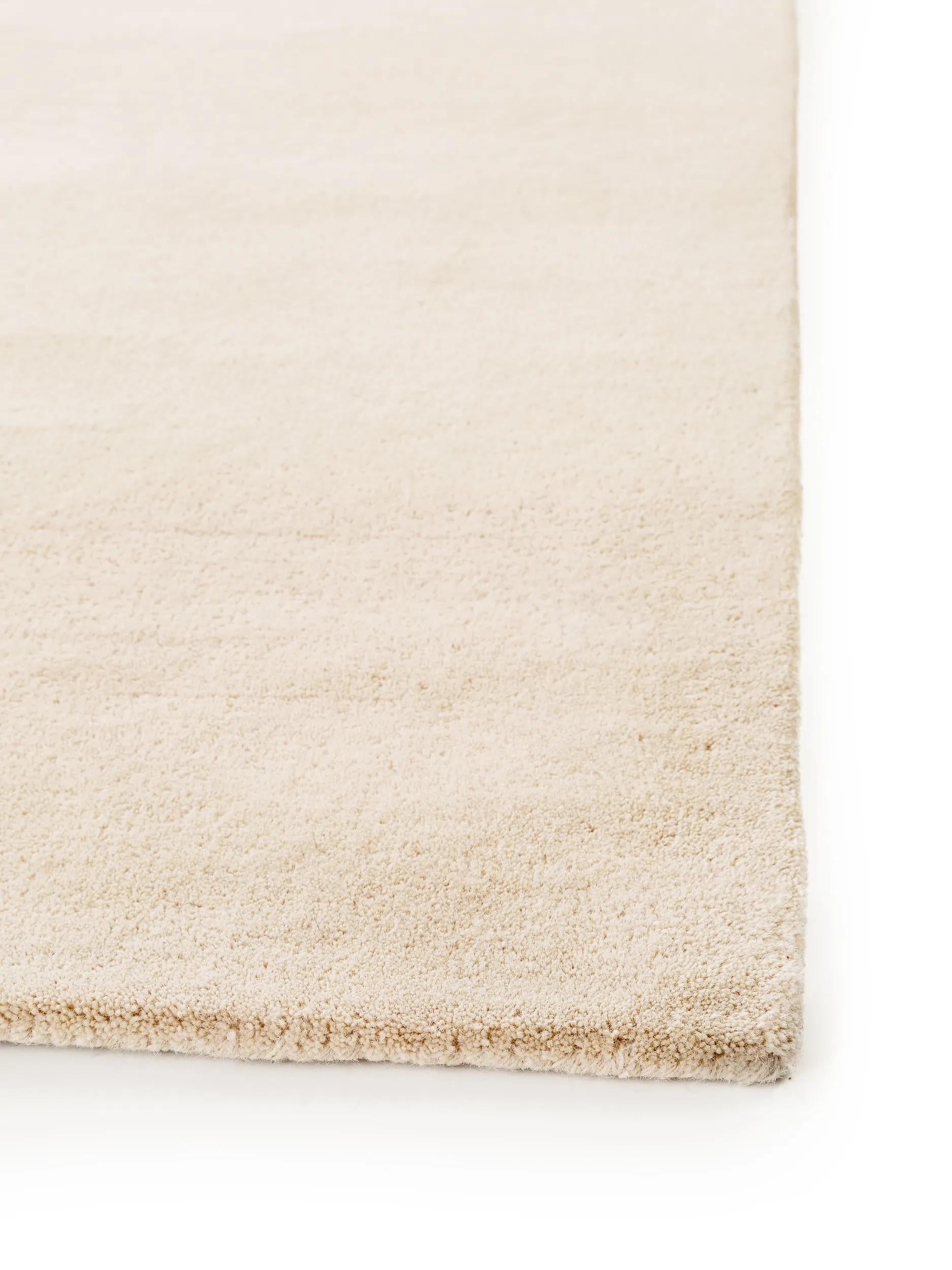 Wool Rug Bent Cream