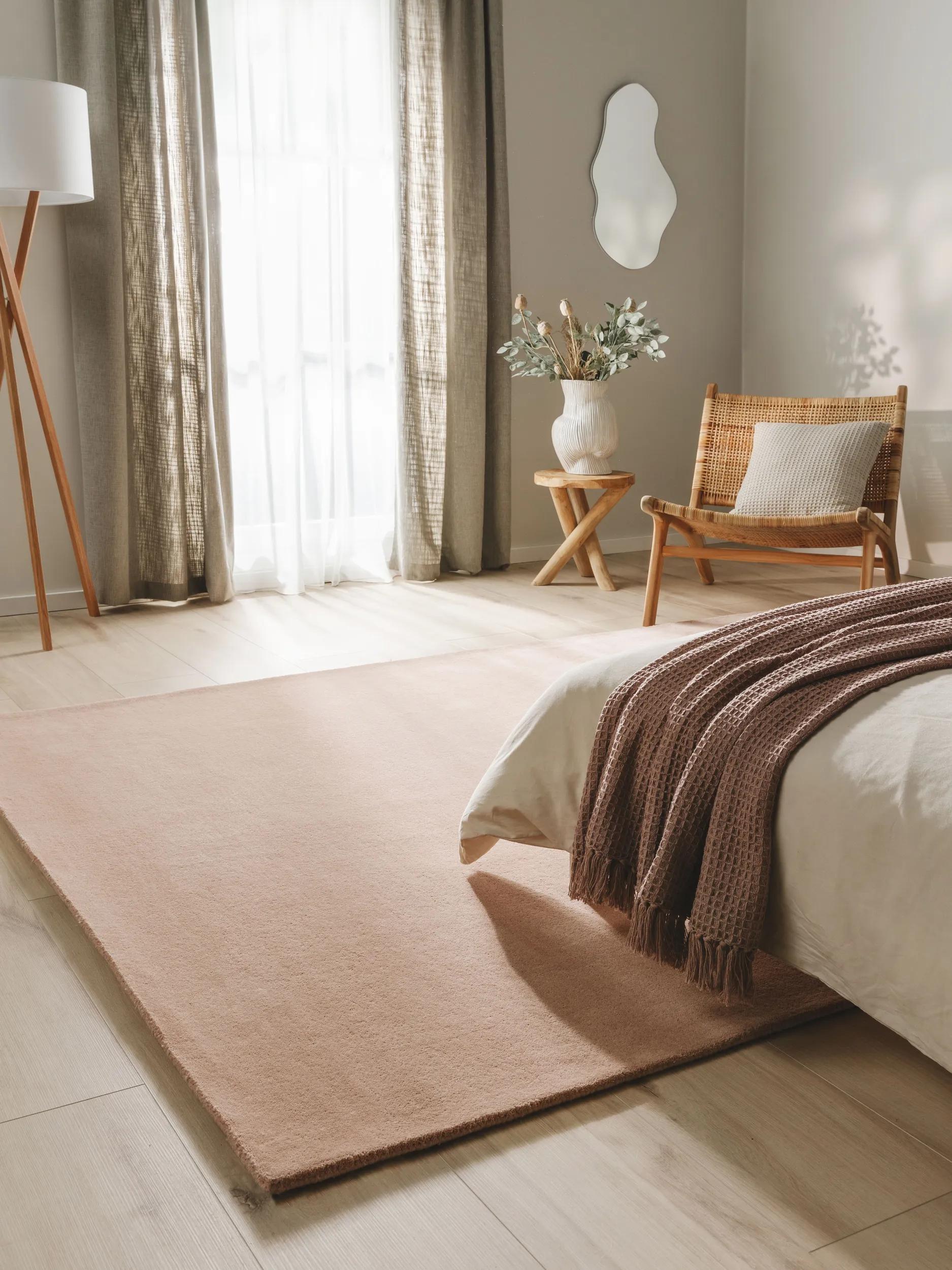 Wool Rug Bent Rose