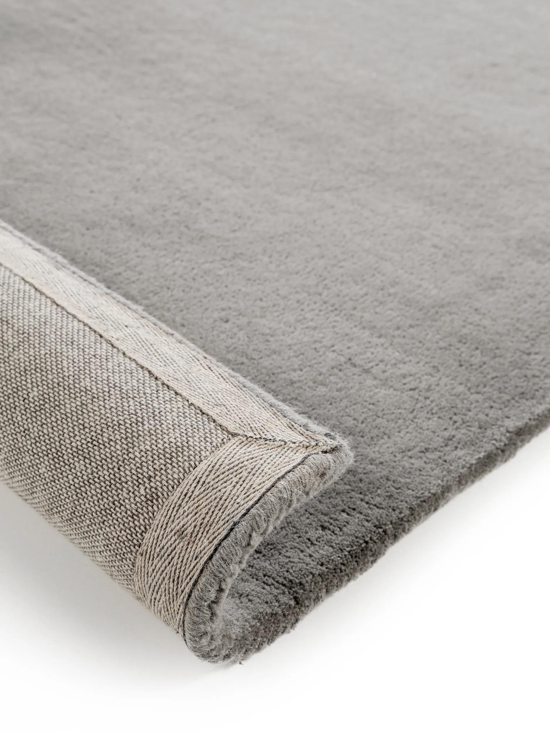 Wool Rug Bent Grey