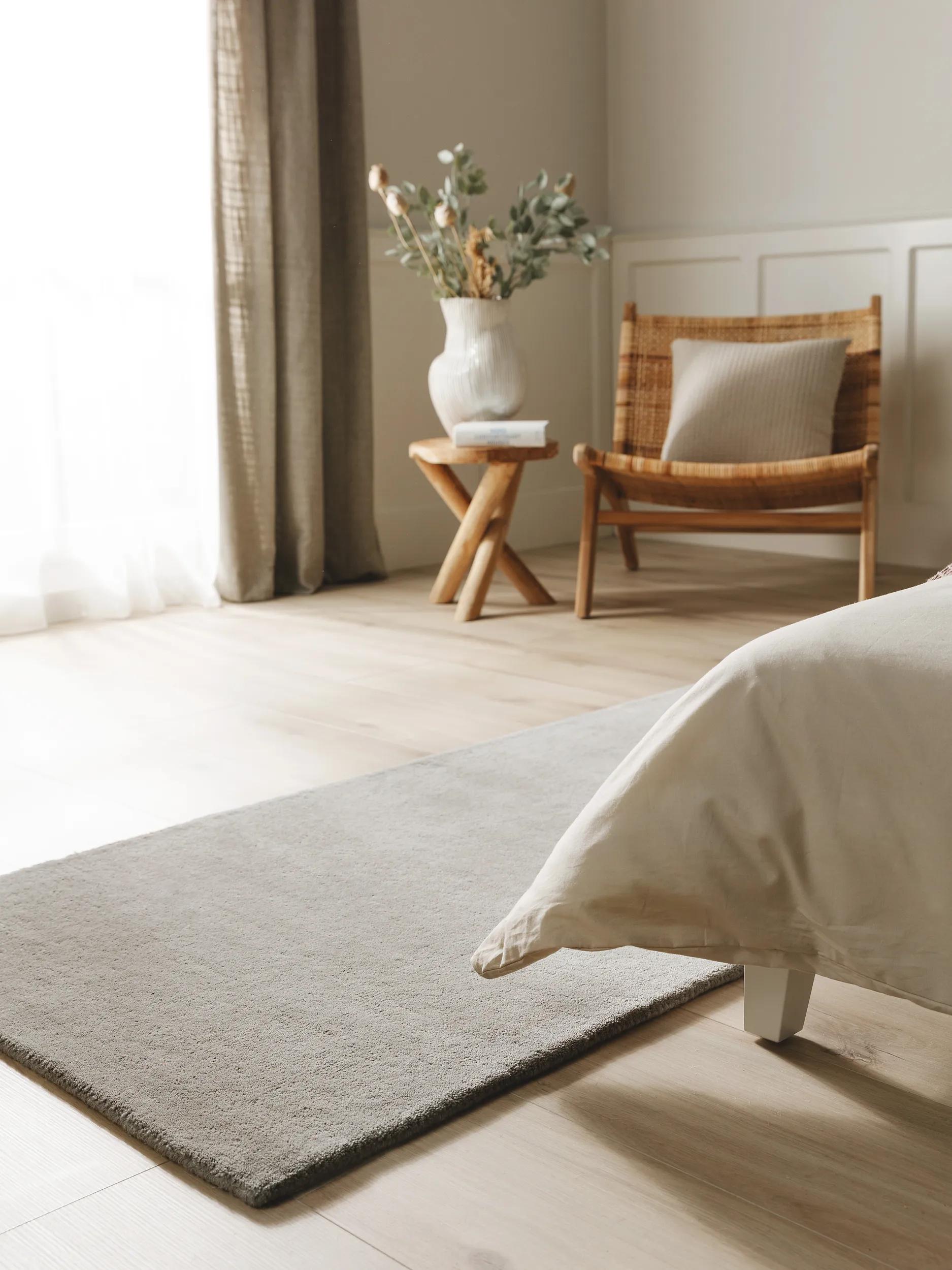 Wool Runner Bent Grey