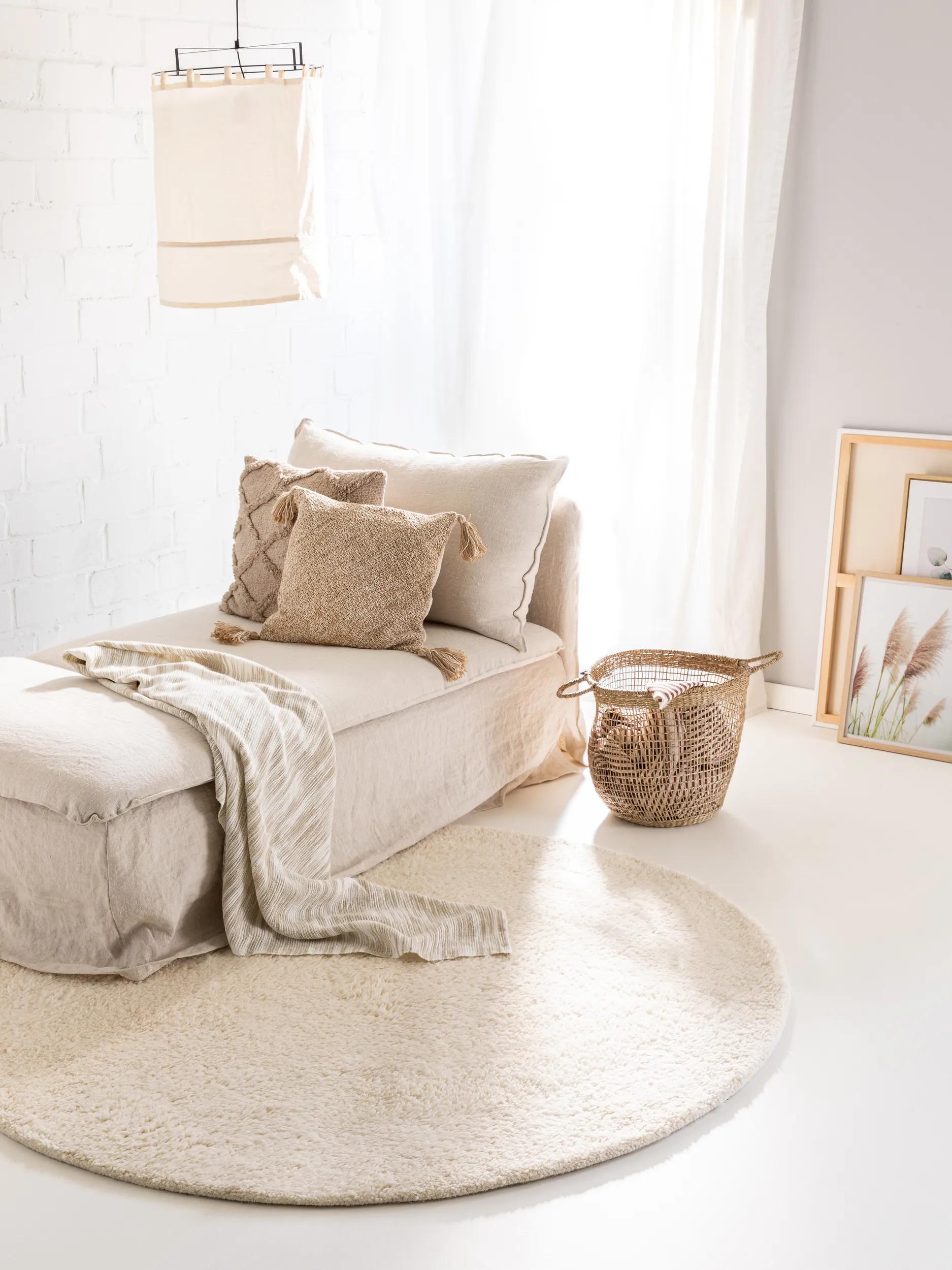 Round Wool Rug Berber Cream