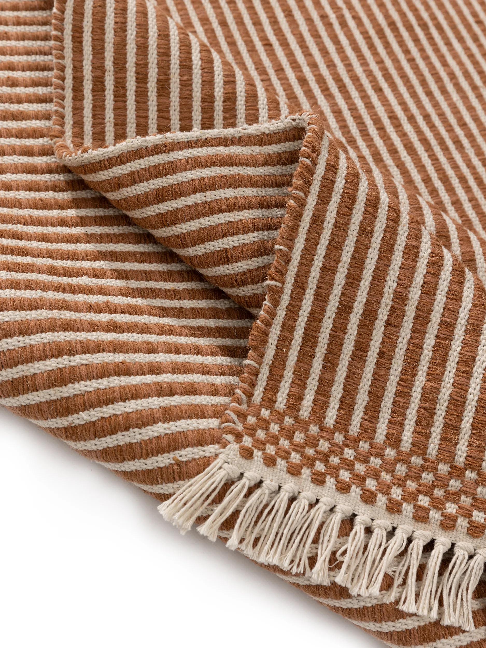 Kids rug Bruno Brown