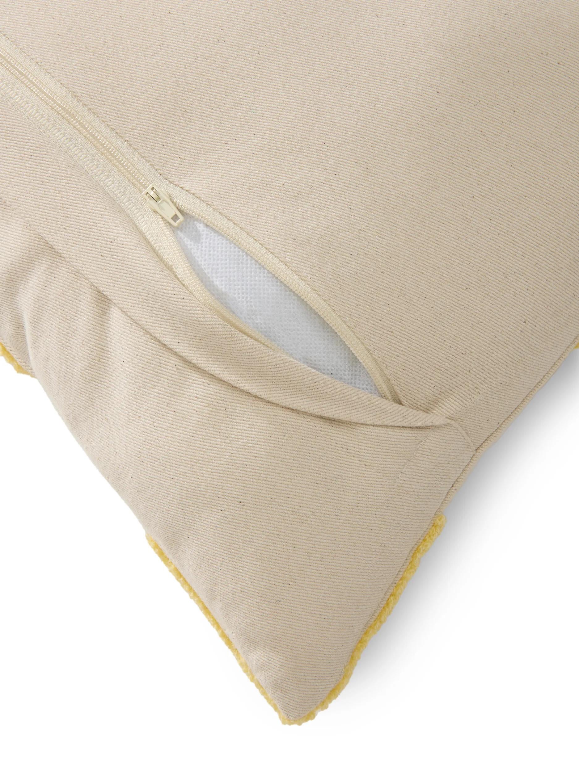 Cushion Caro Yellow