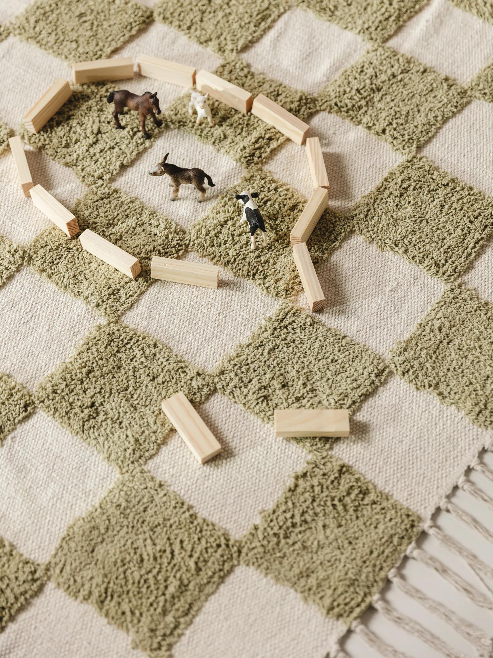 Kids rug Caro Green