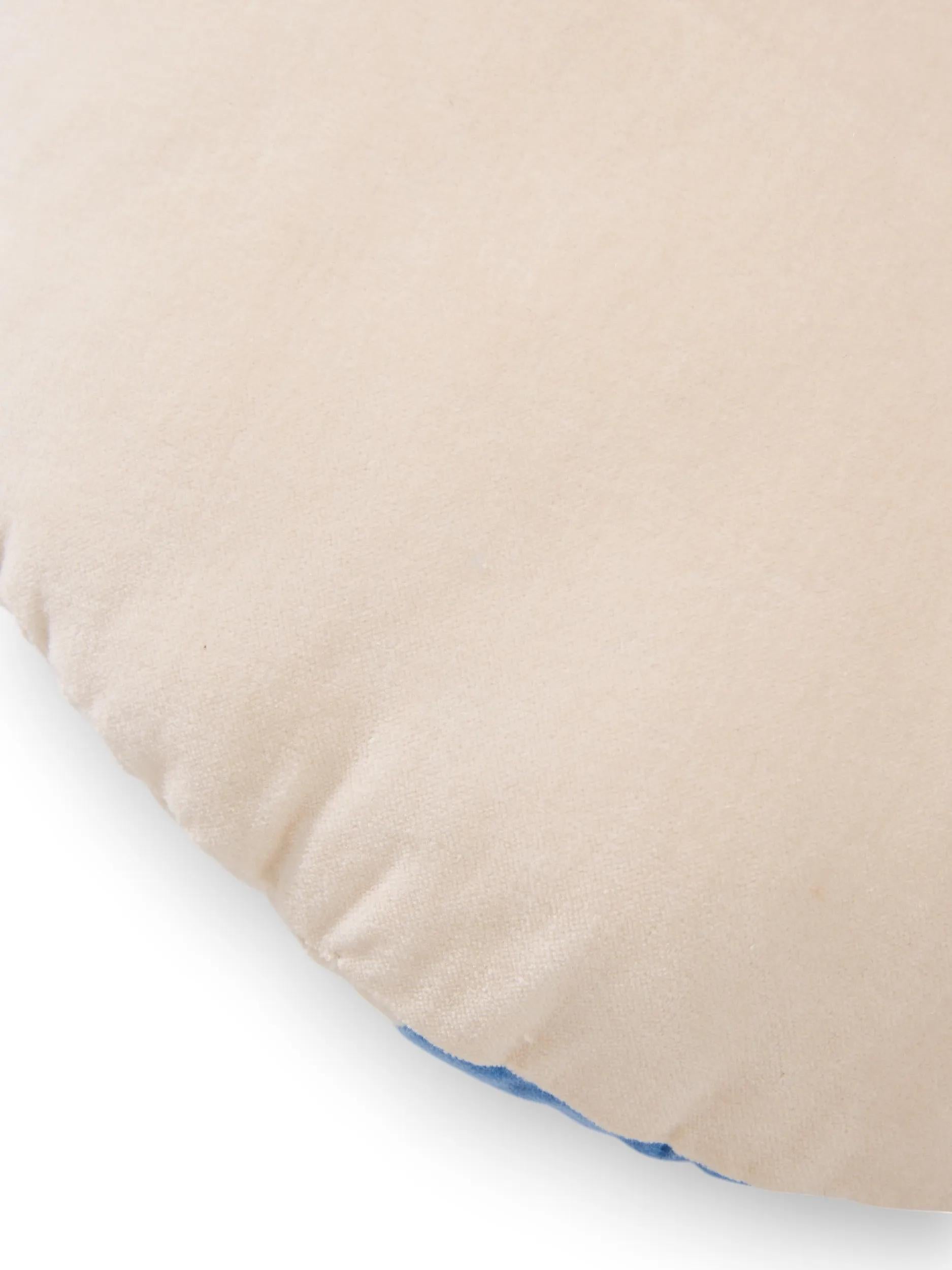 Cushion Cecilia Blue/White