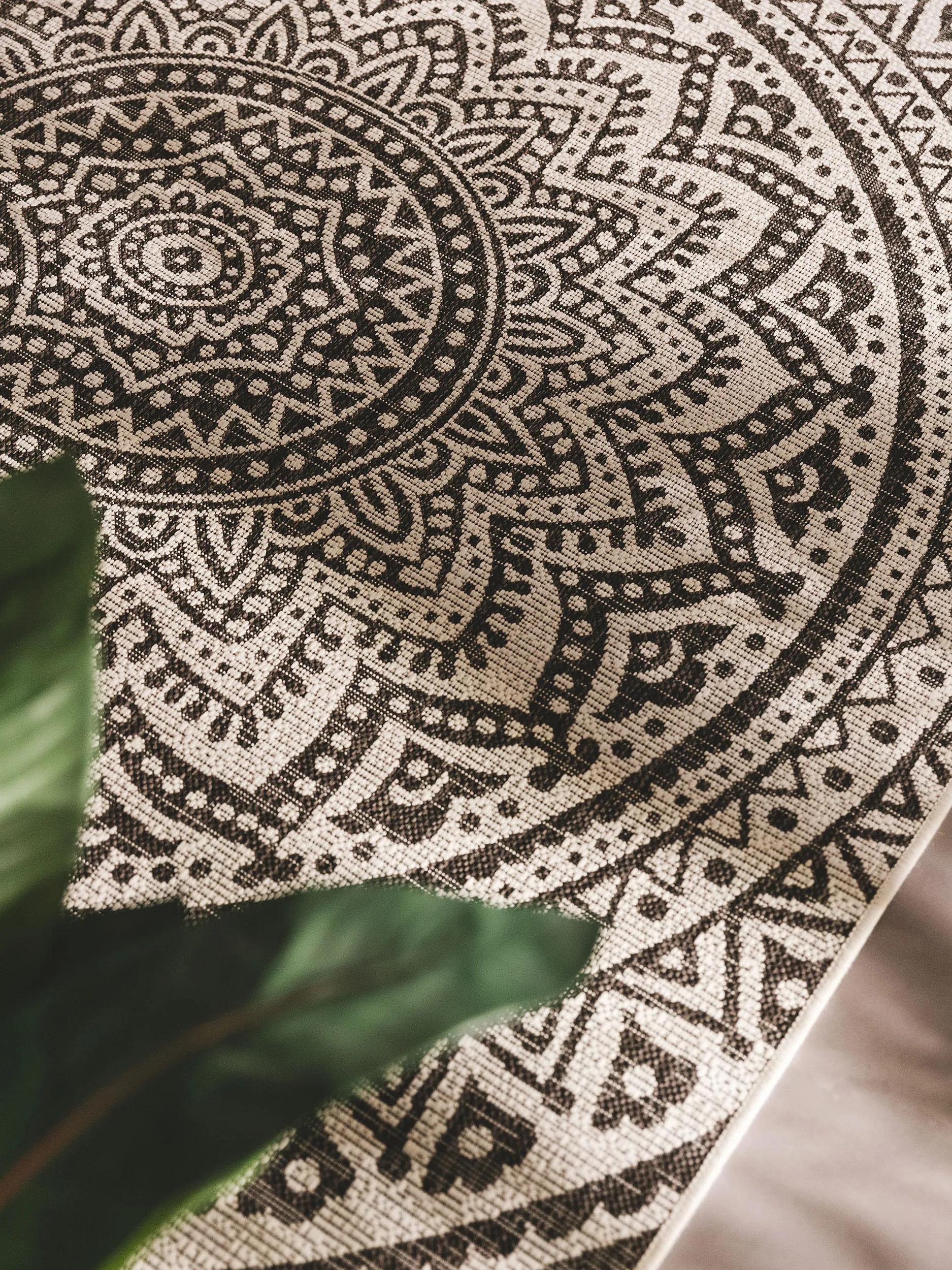 In- & Outdoor Rug Cleo White/Black