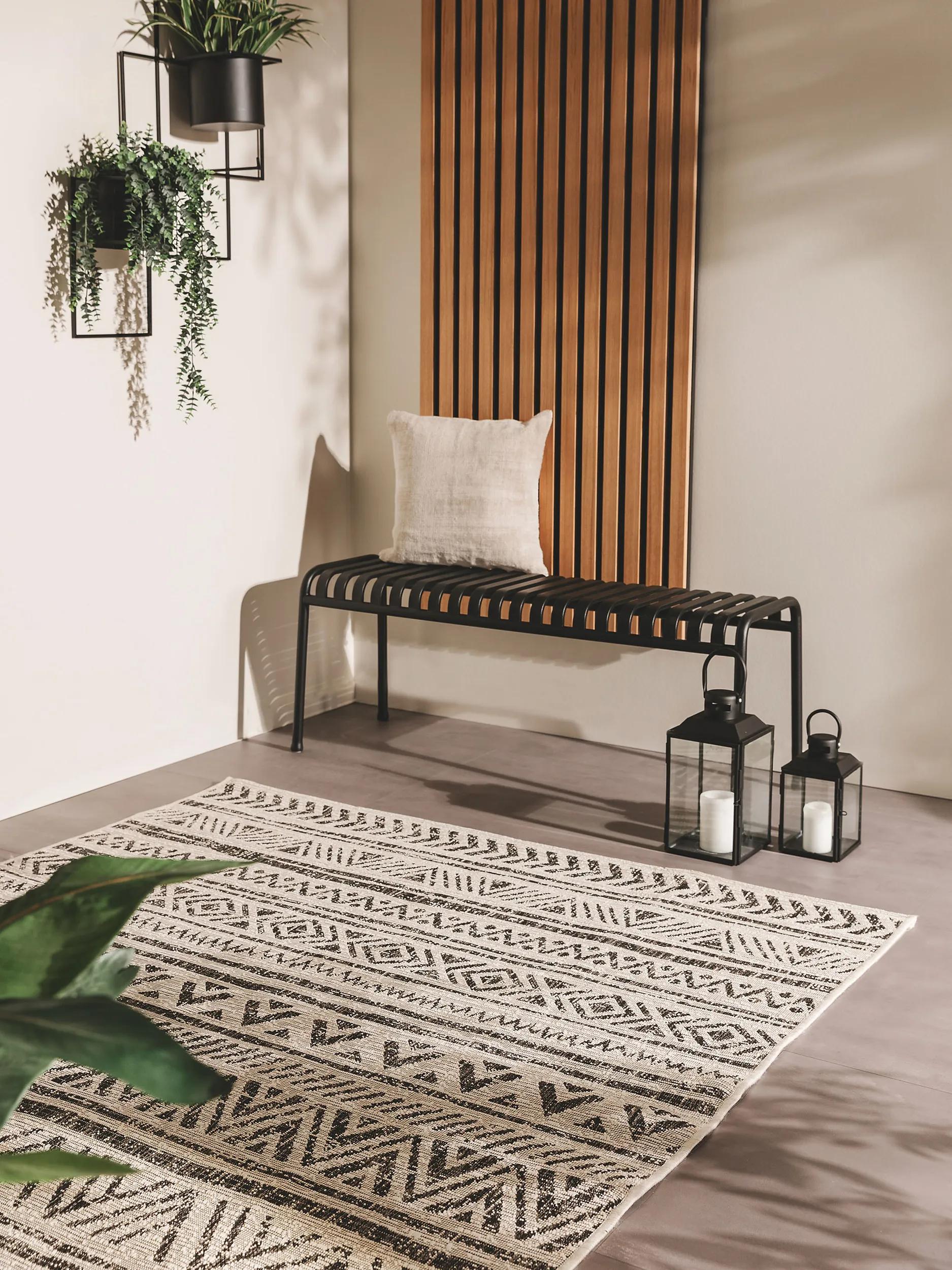 In- & Outdoor Rug Cleo White/Black