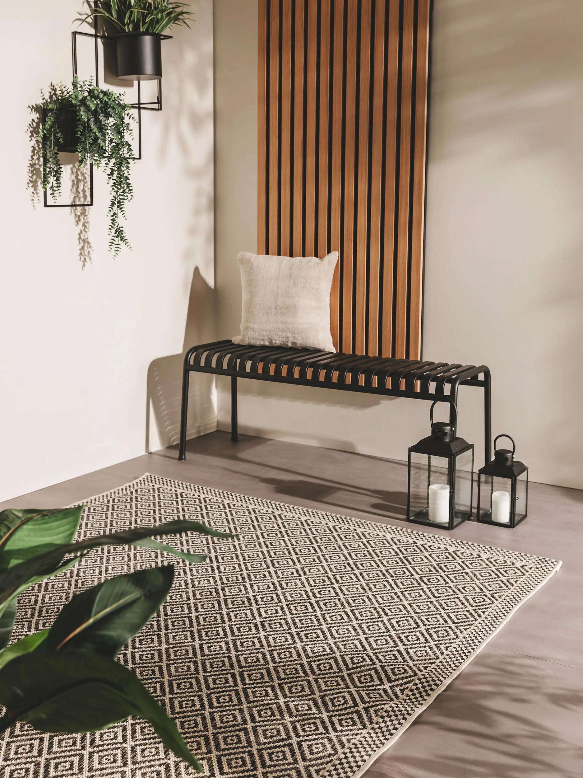 In- & Outdoor Rug Cleo White/Black