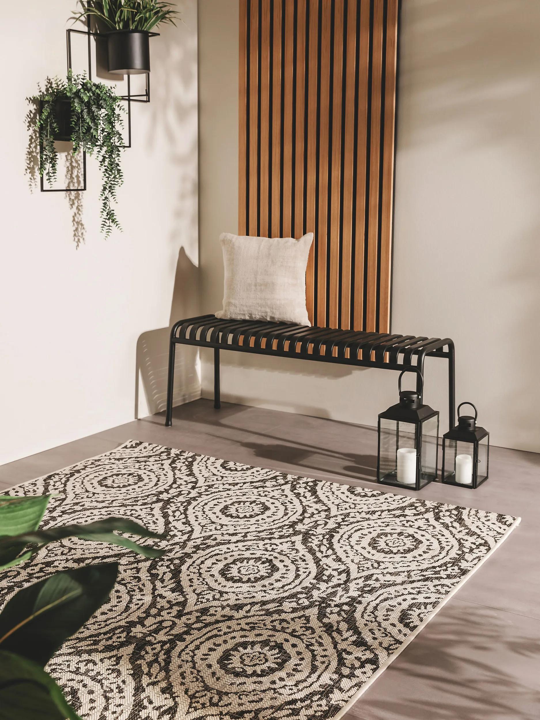 In- & Outdoor Rug Cleo White/Black