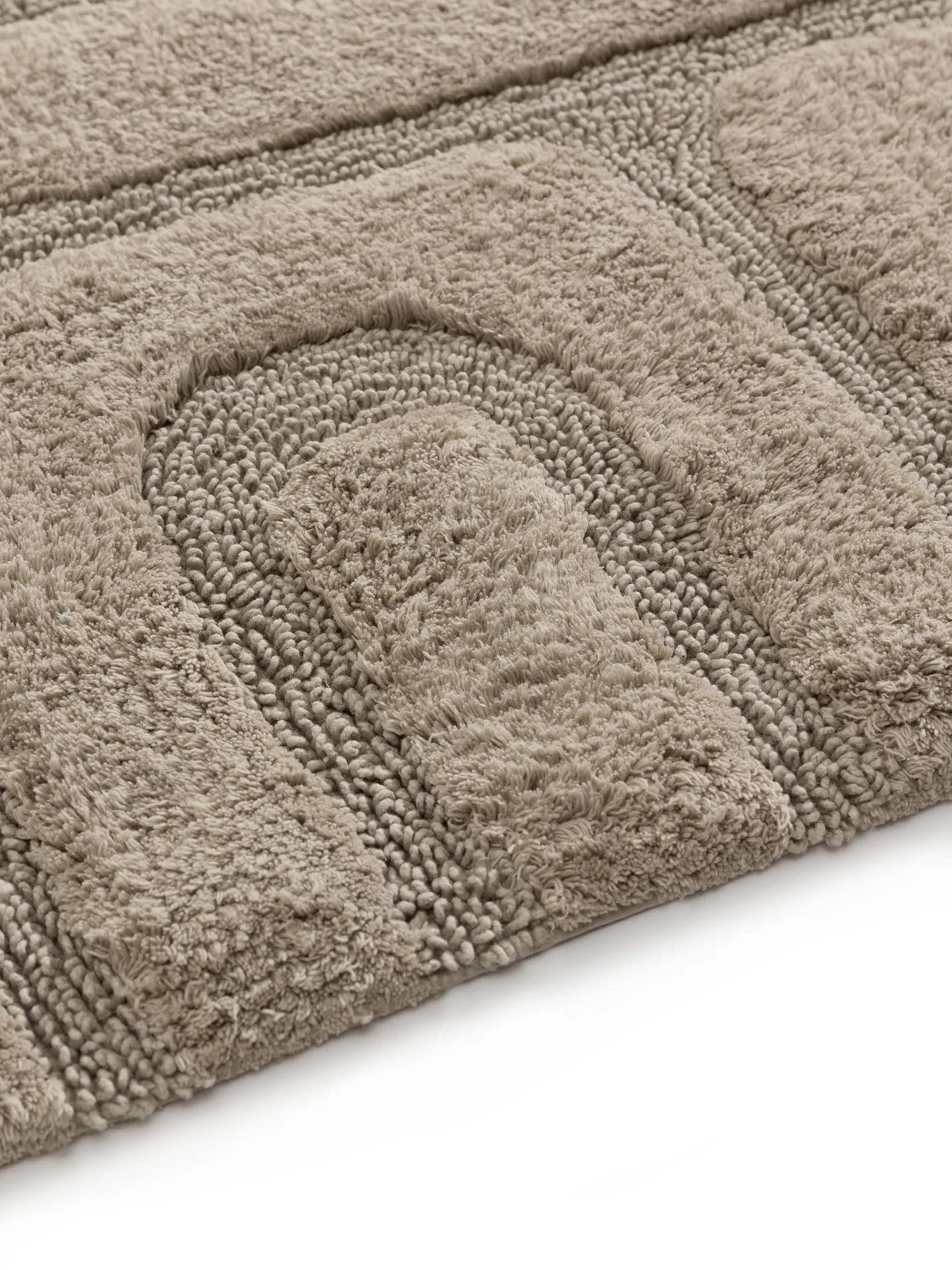 Bath Rug Dan Taupe