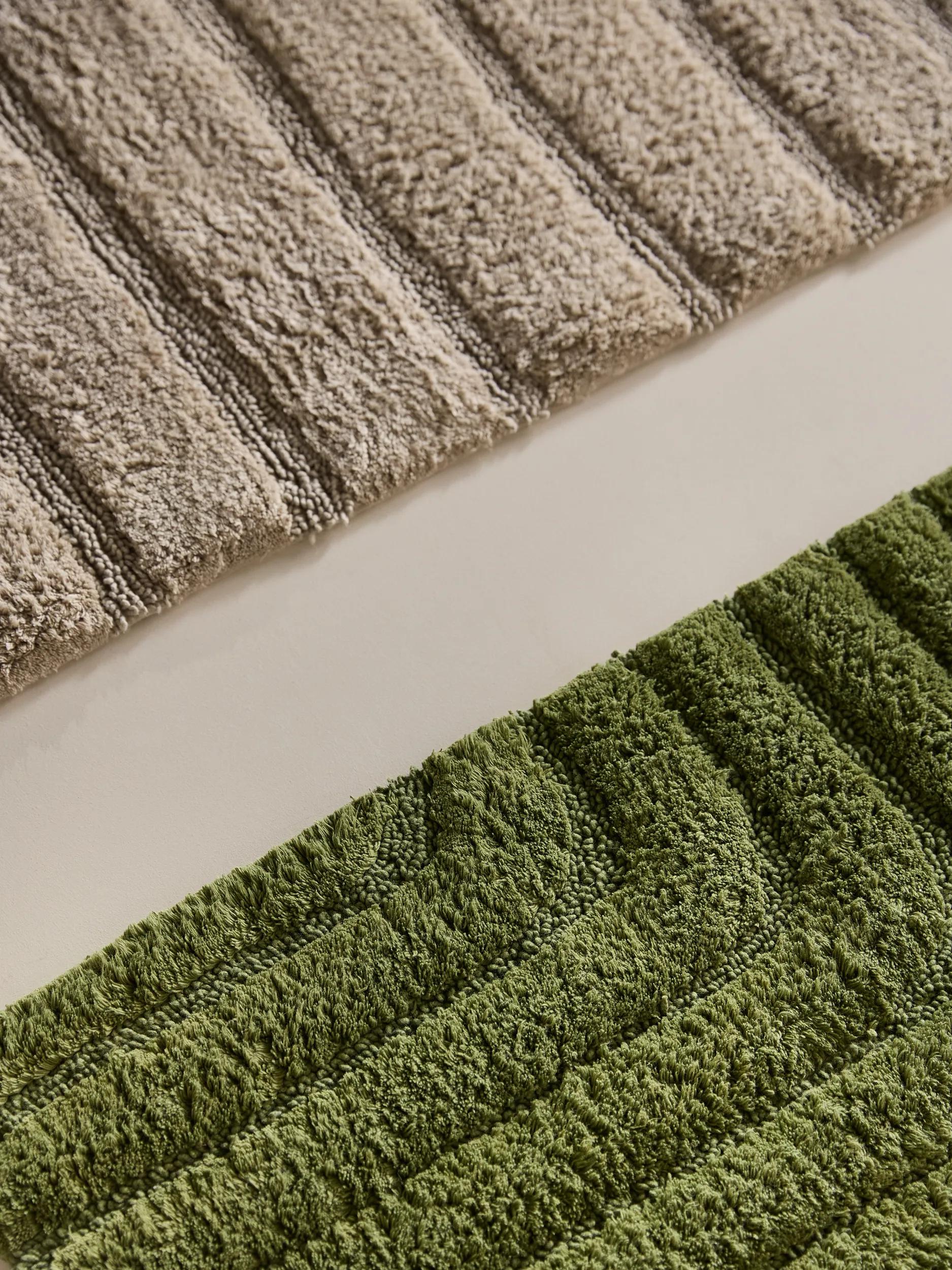 Bath Rug Dan Green