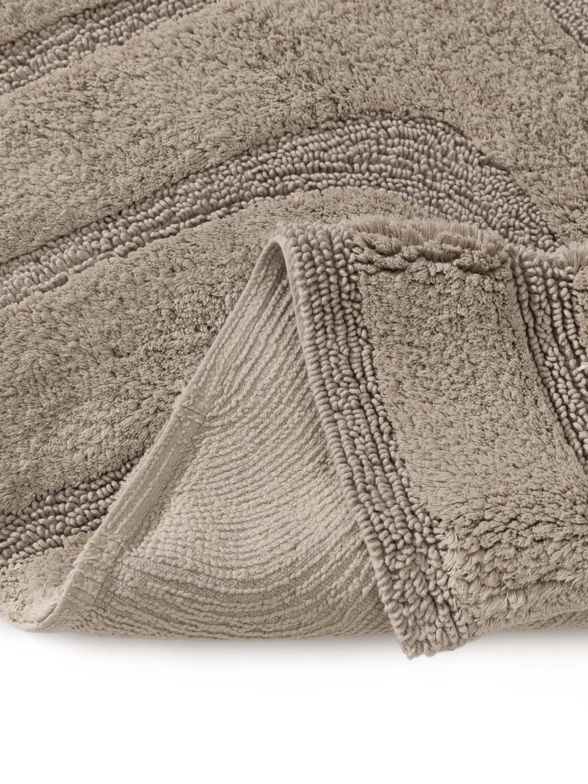 Bath Rug Dan Taupe