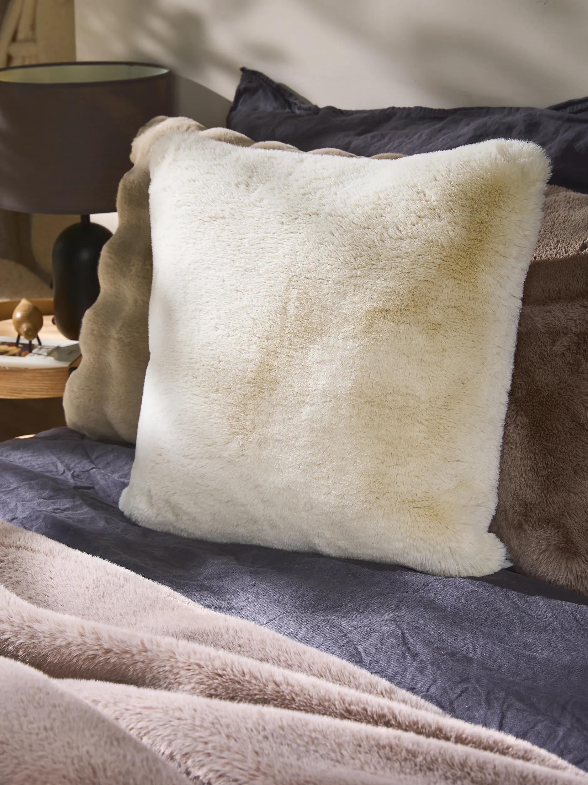 Cushion Cover Dave Cream