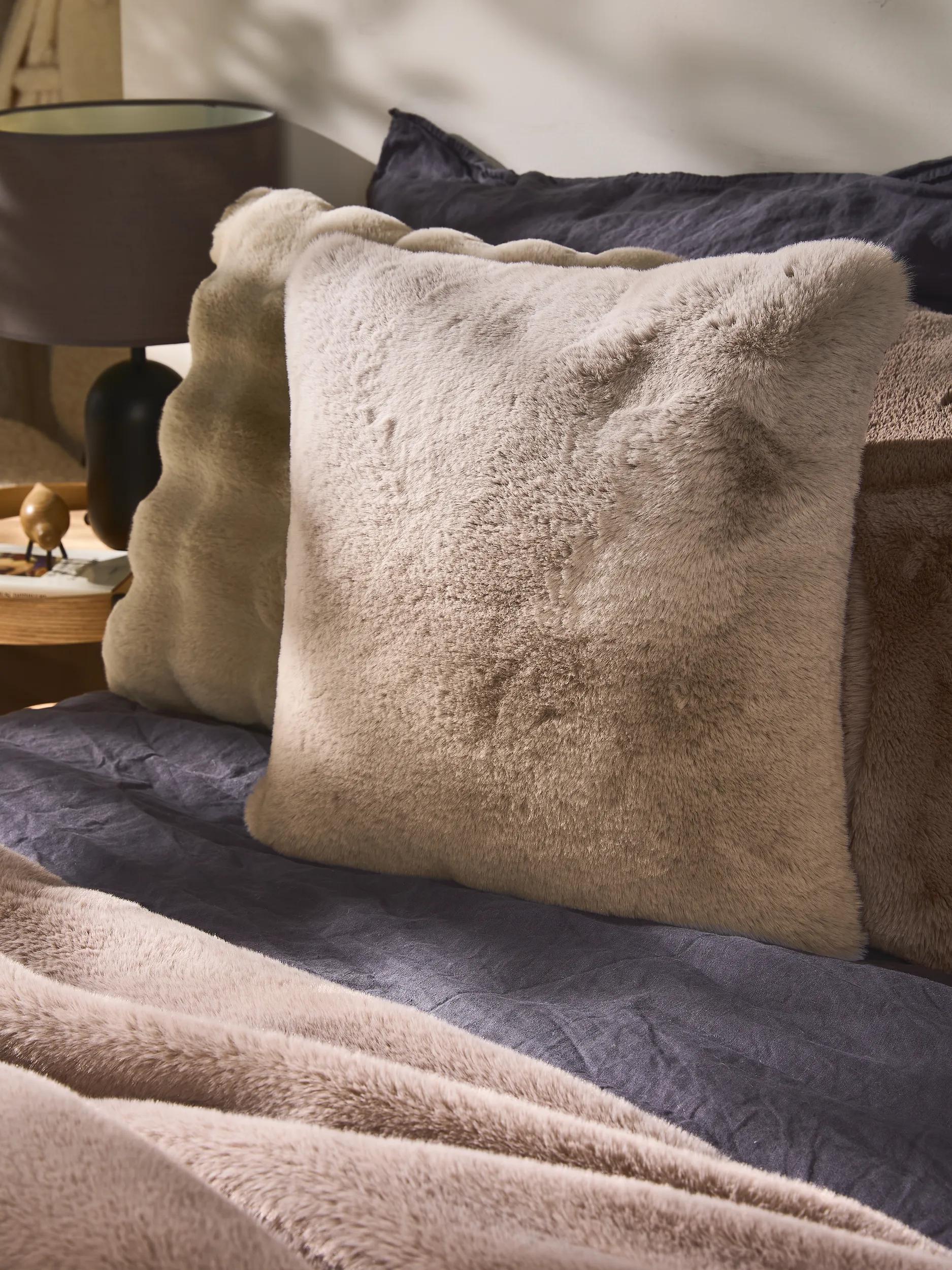 Cushion Cover Dave Beige