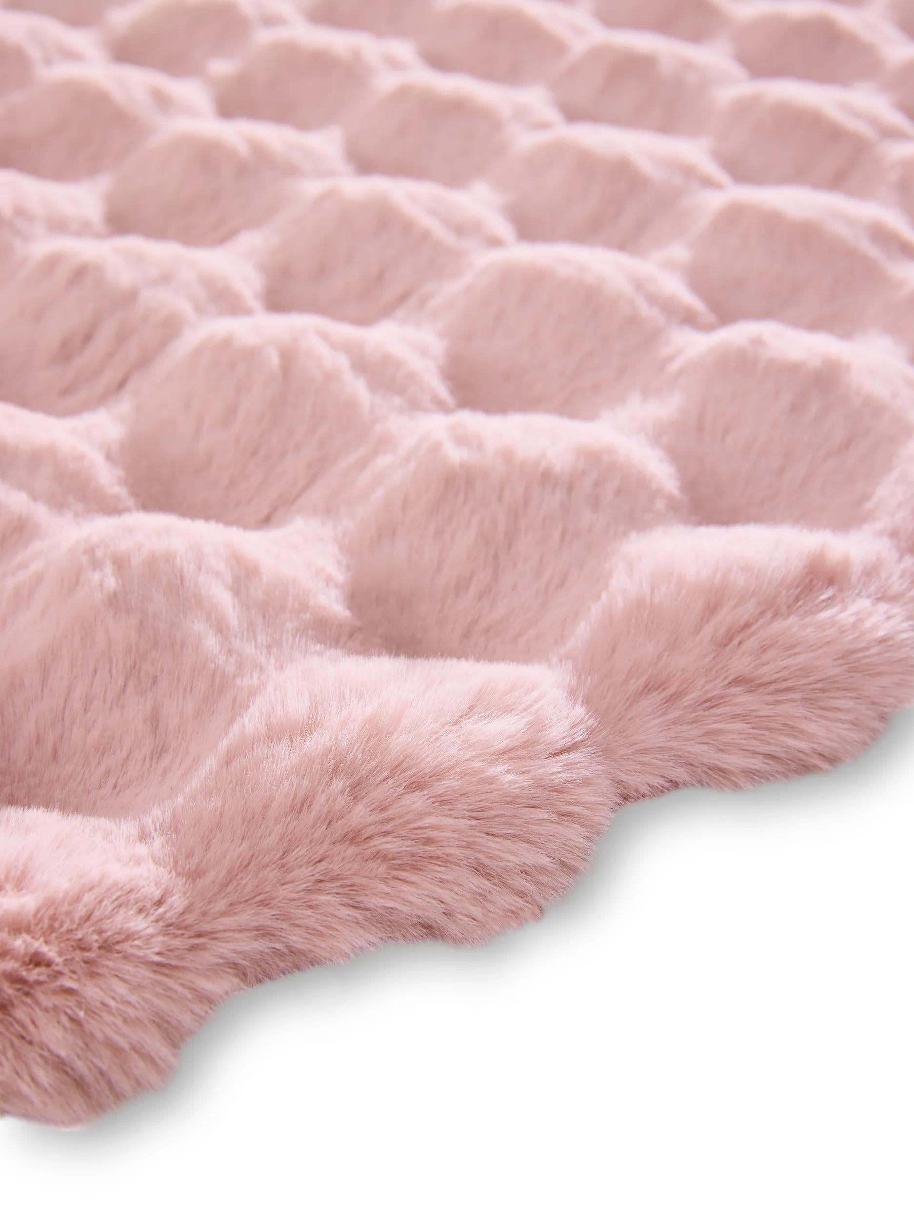 Fur Rug Dave Rose