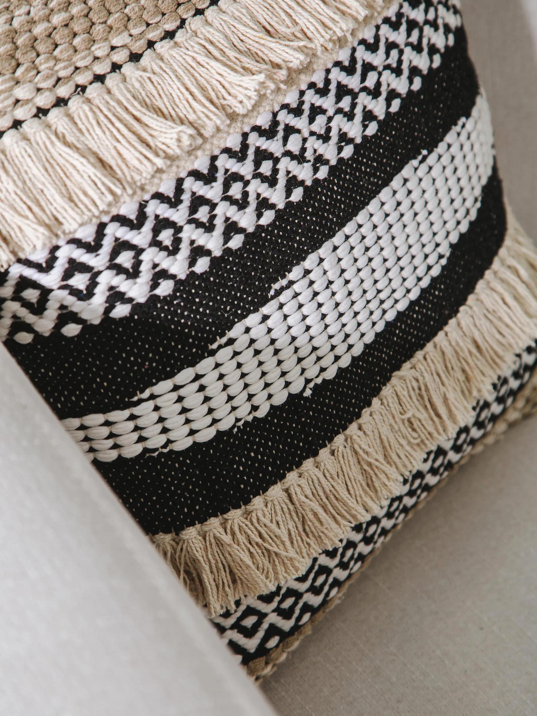 Cushion Cover Deja Black/White