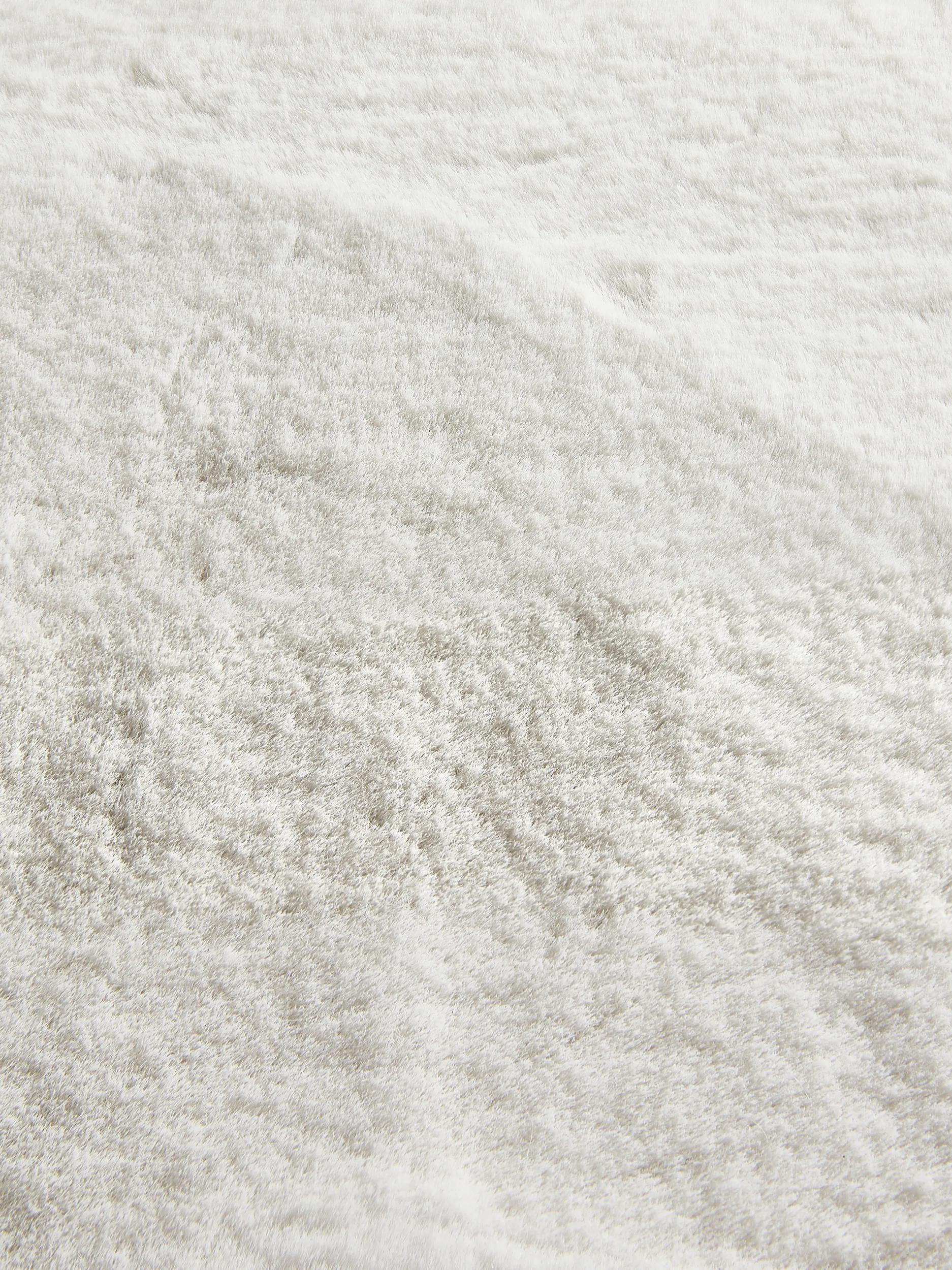 Shaggy rug Fine White