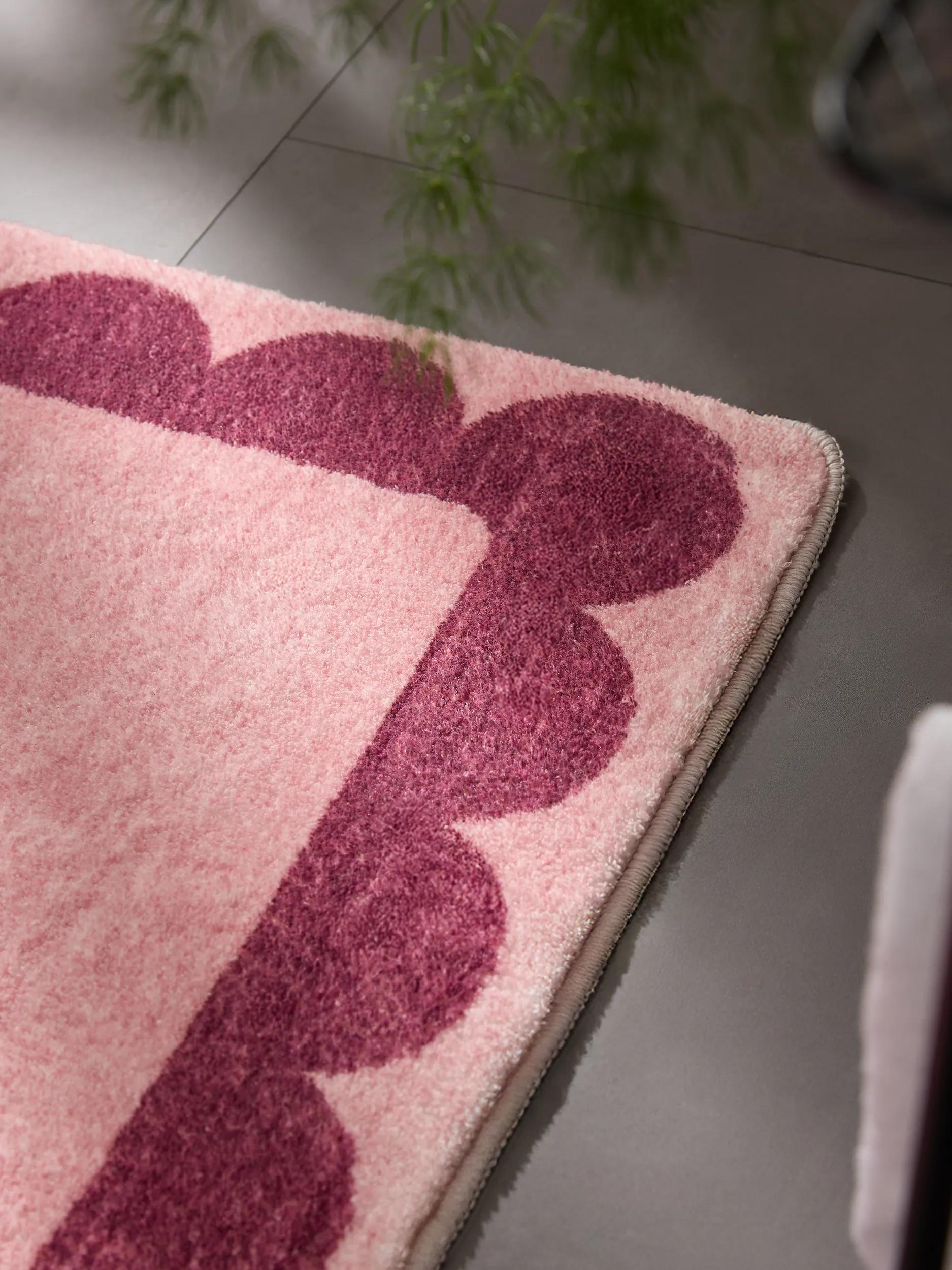 Bath Rug Frame Pink