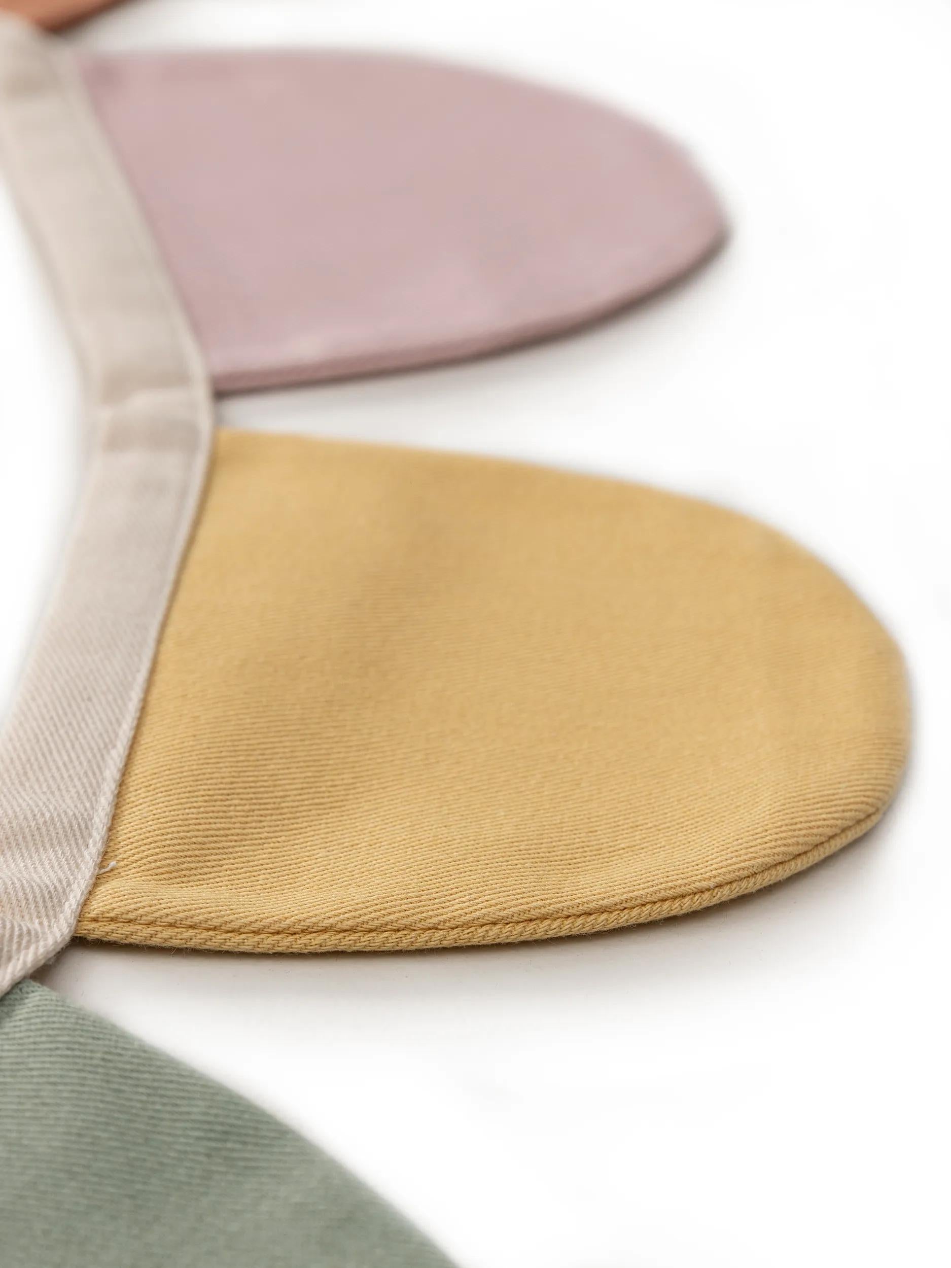 Suspension murale Hana multicolore