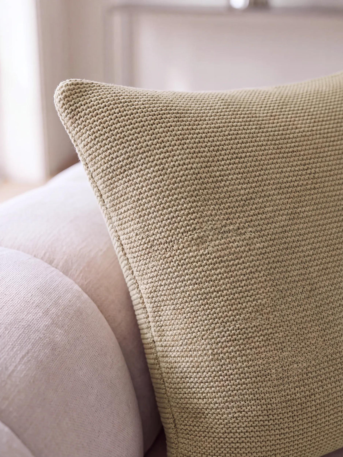 Cushion Helma Beige