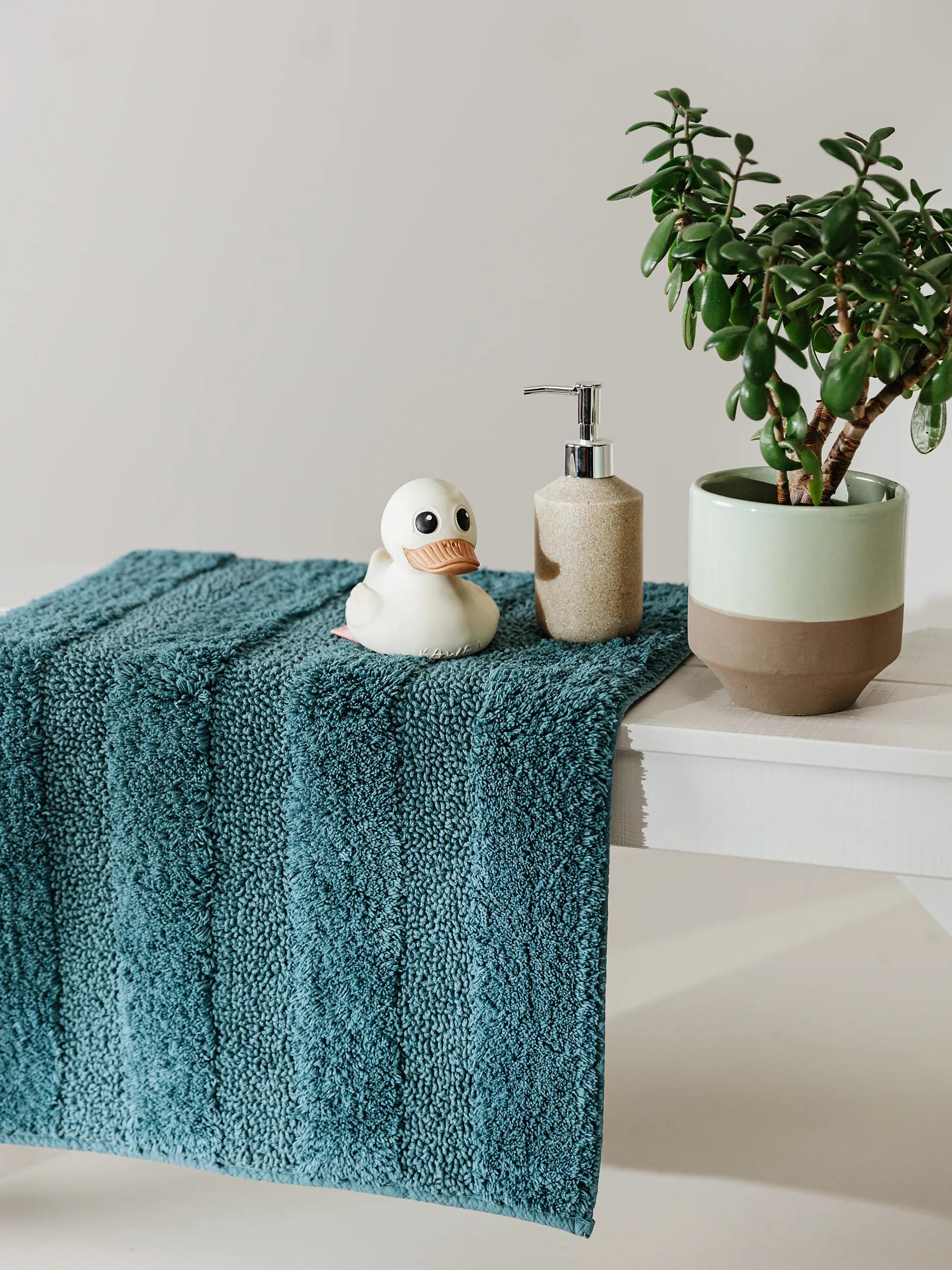 Bath Rug Ilka Petrol