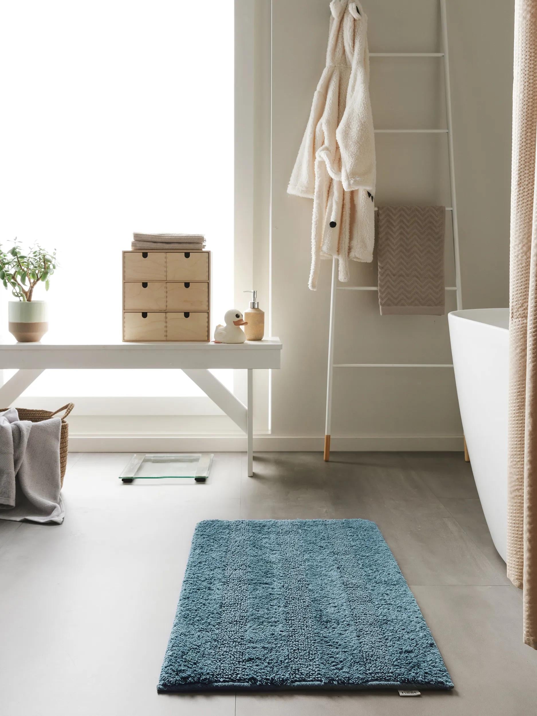 Bath Rug Ilka Petrol