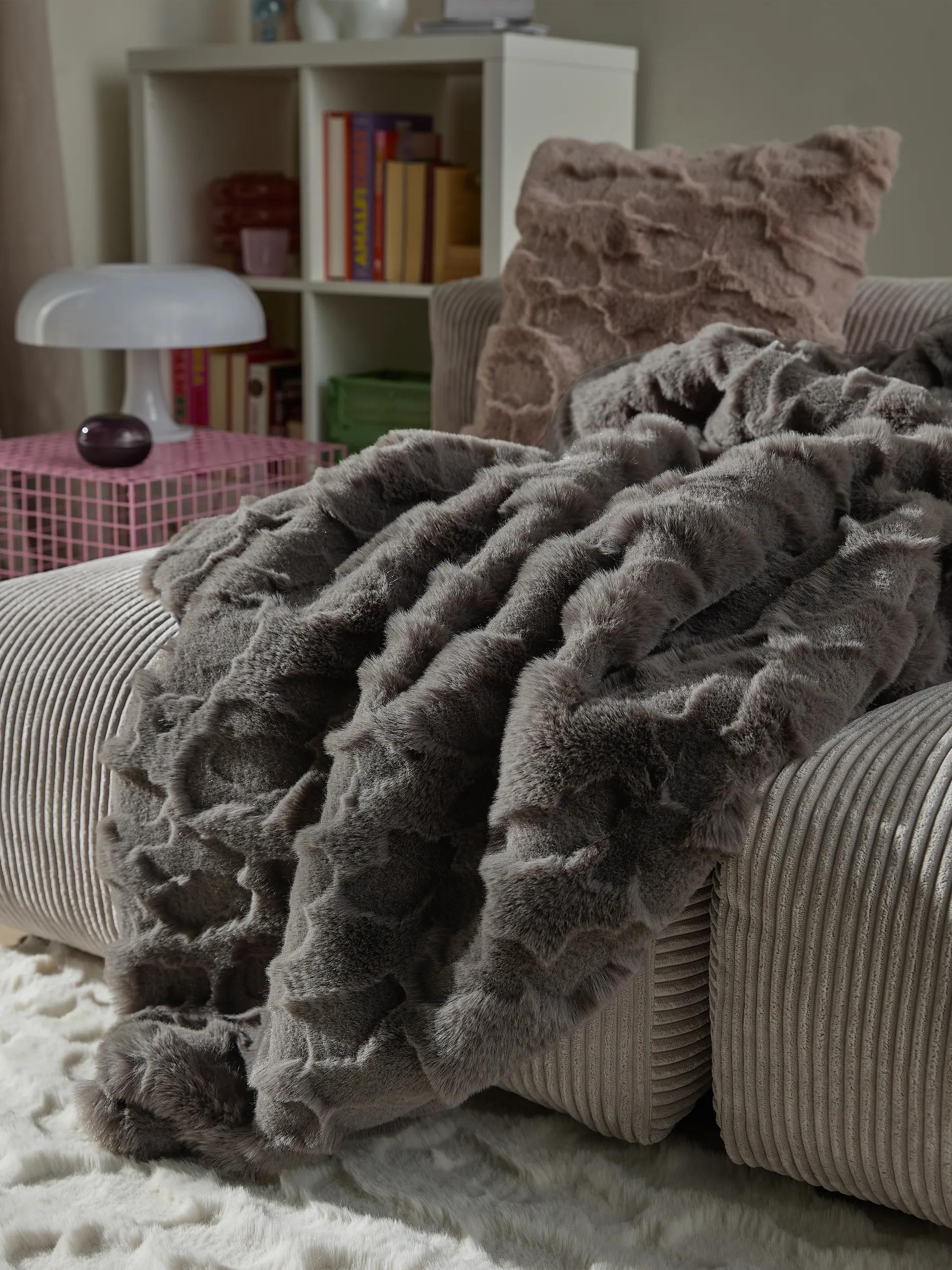 Blanket Immy Charcoal