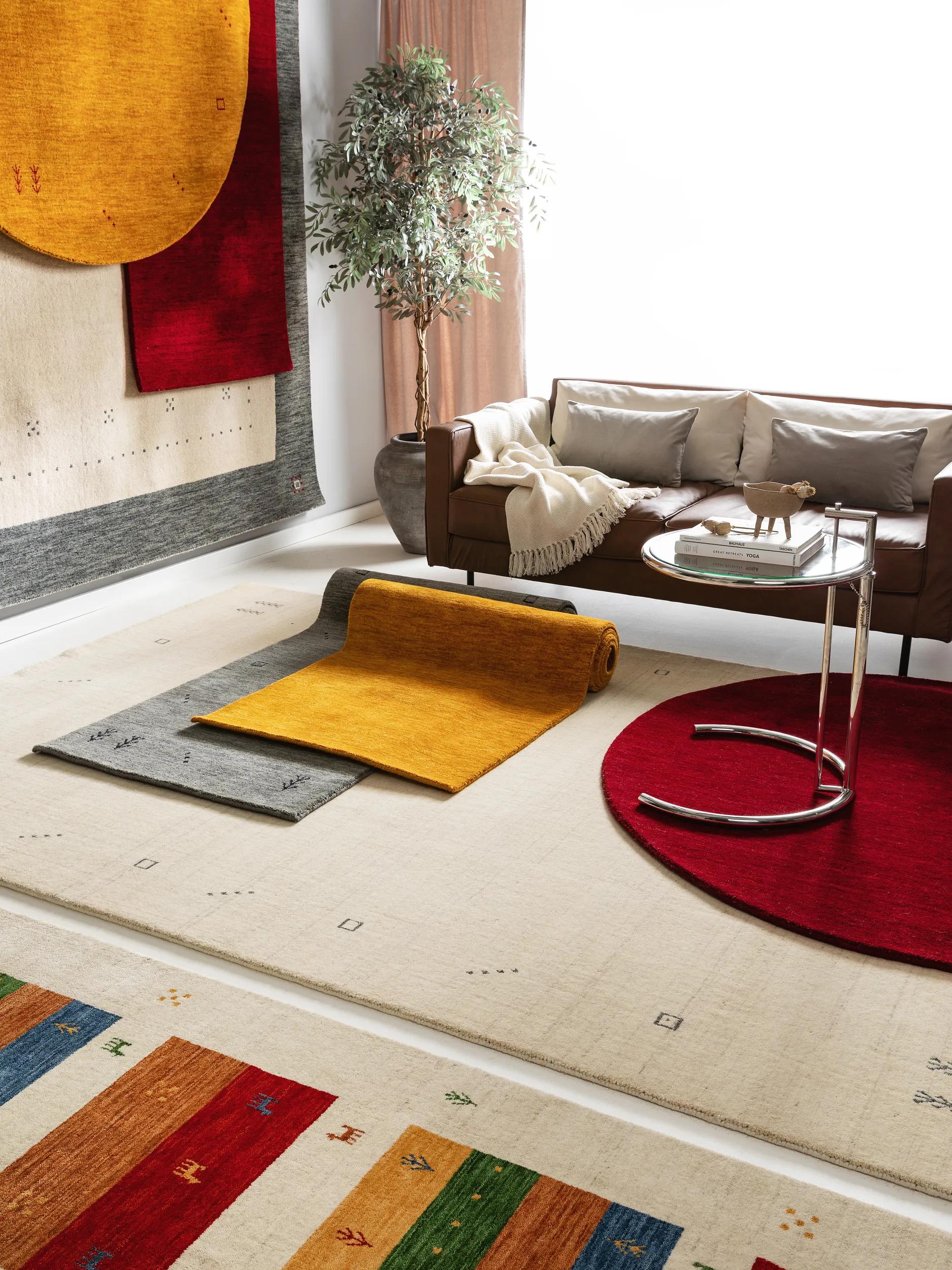 Round Wool Rug Jamal Red