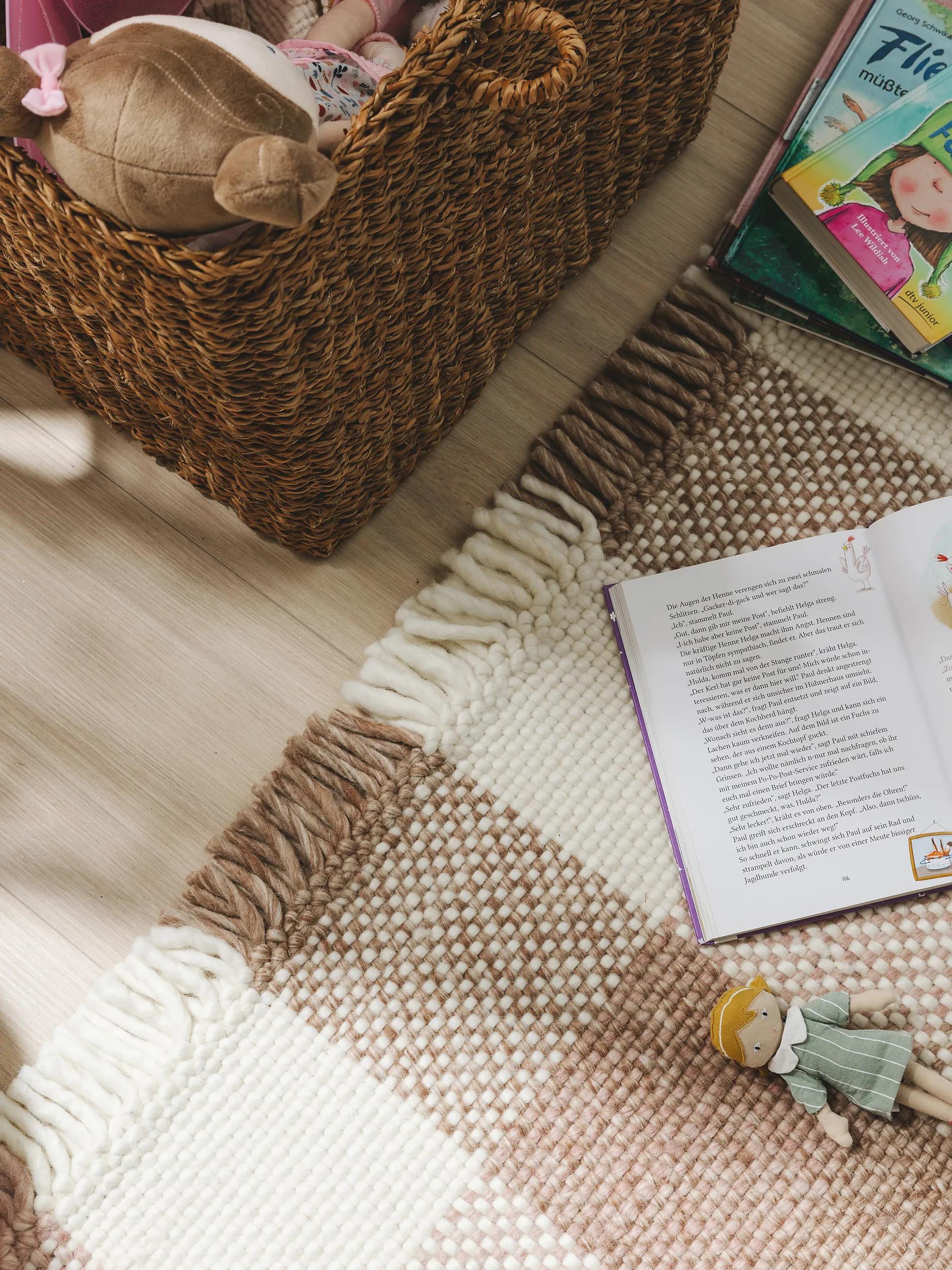 Kids rug Josy Cream/Rose