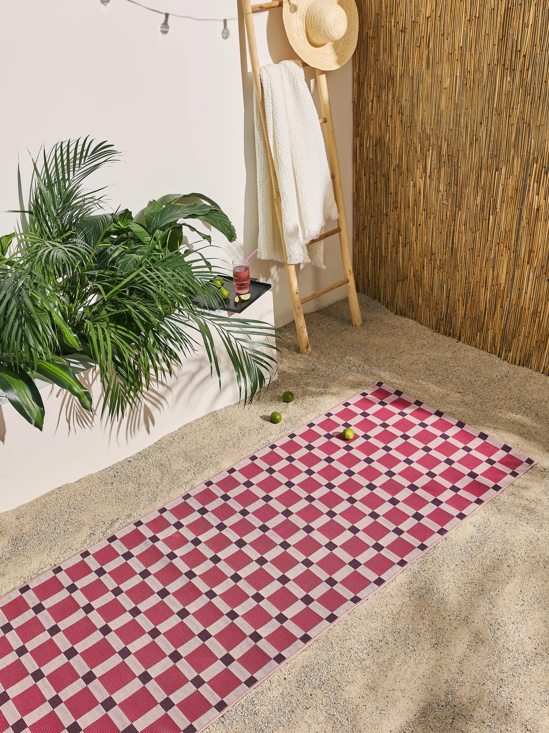 In- & Outdoor Runner Jovis Pink