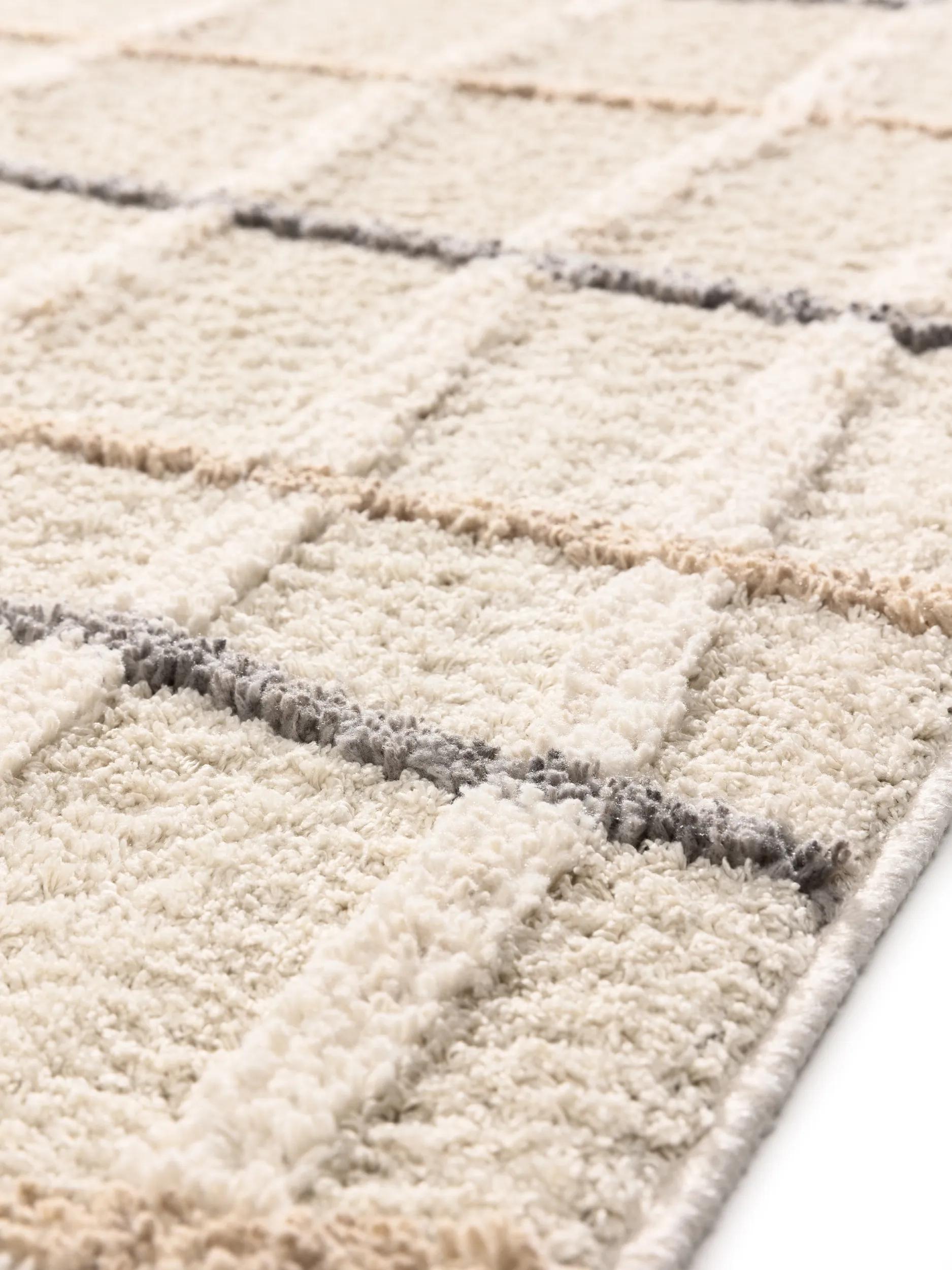 Rug Junis Cream