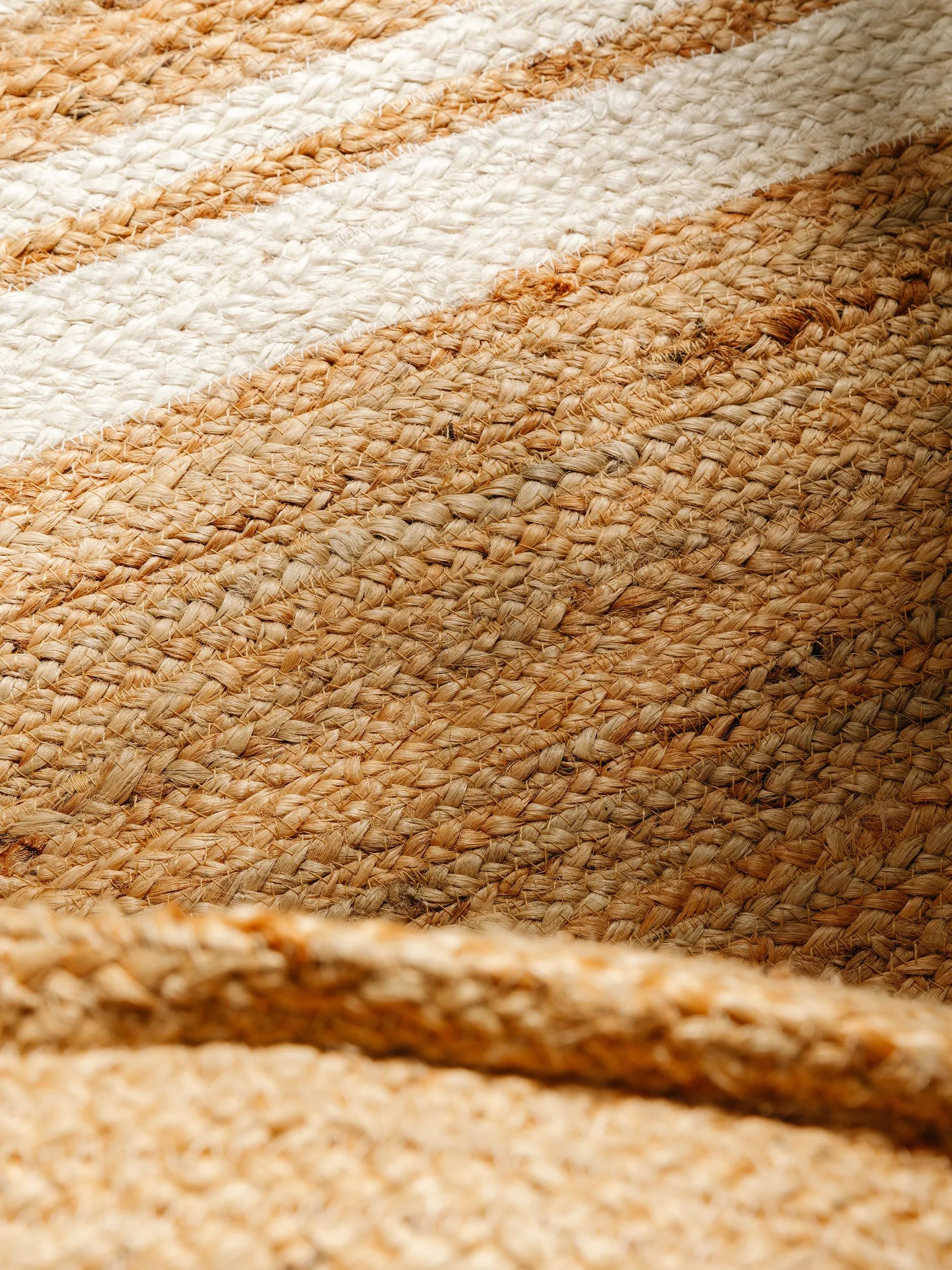 Jute Rug Jutta White