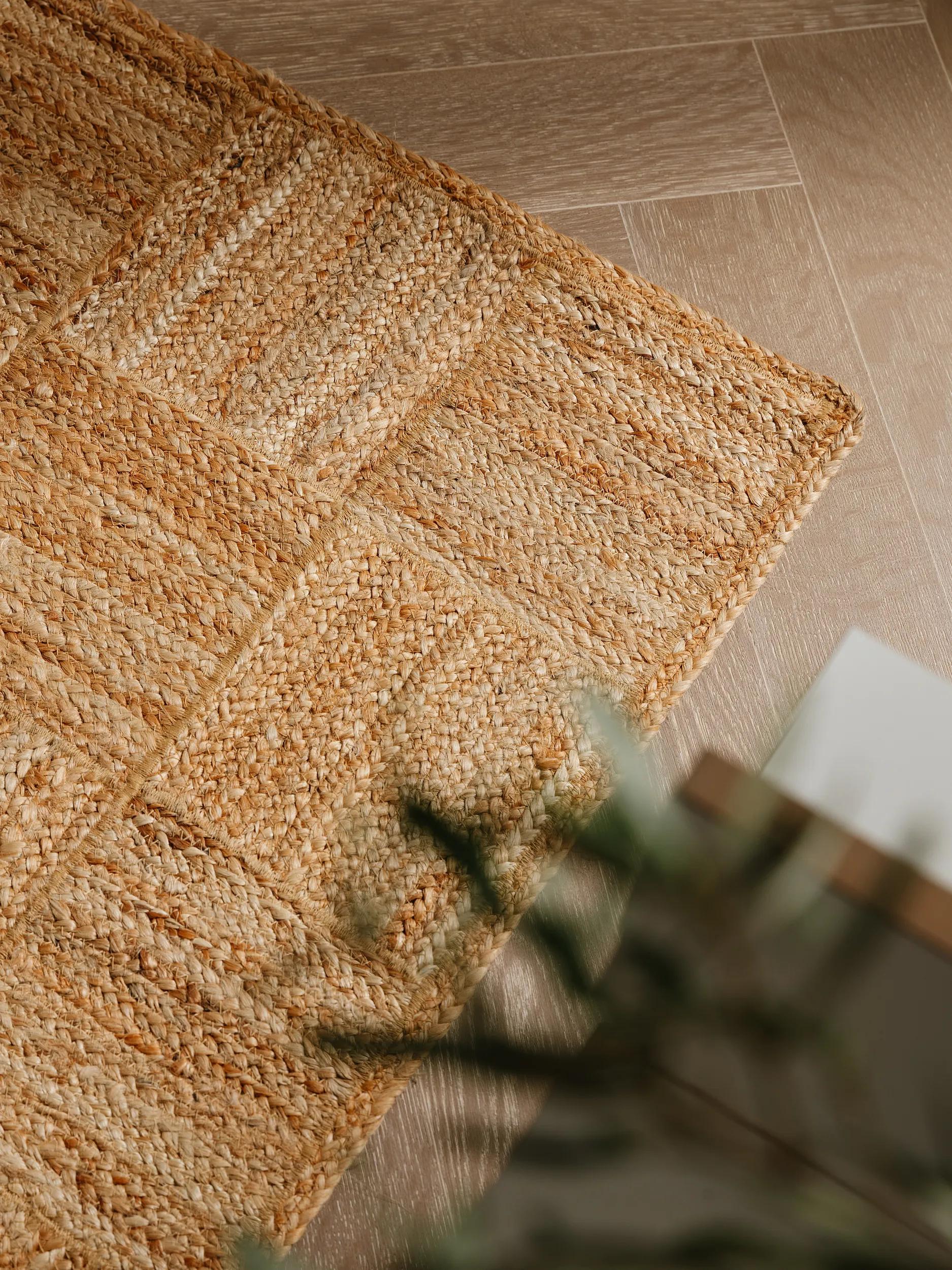 Jute Rug Jutta Light Brown