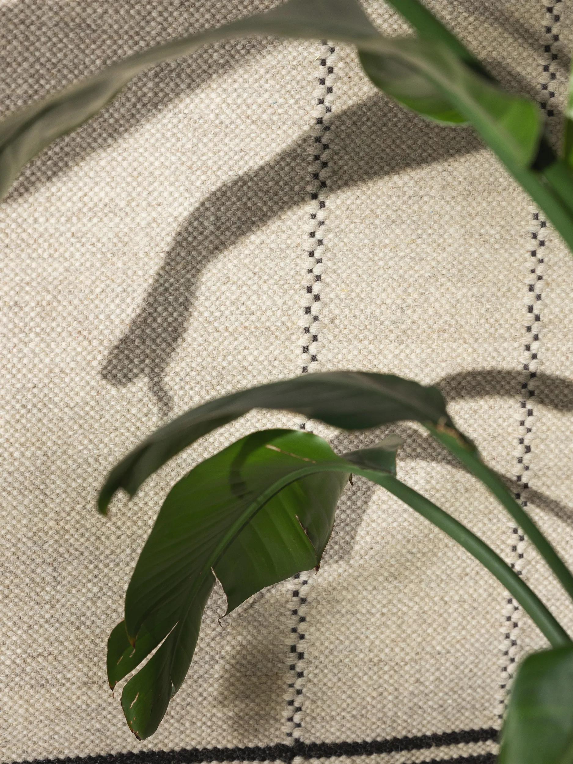 Wool Rug Kambiz Cream/Charcoal