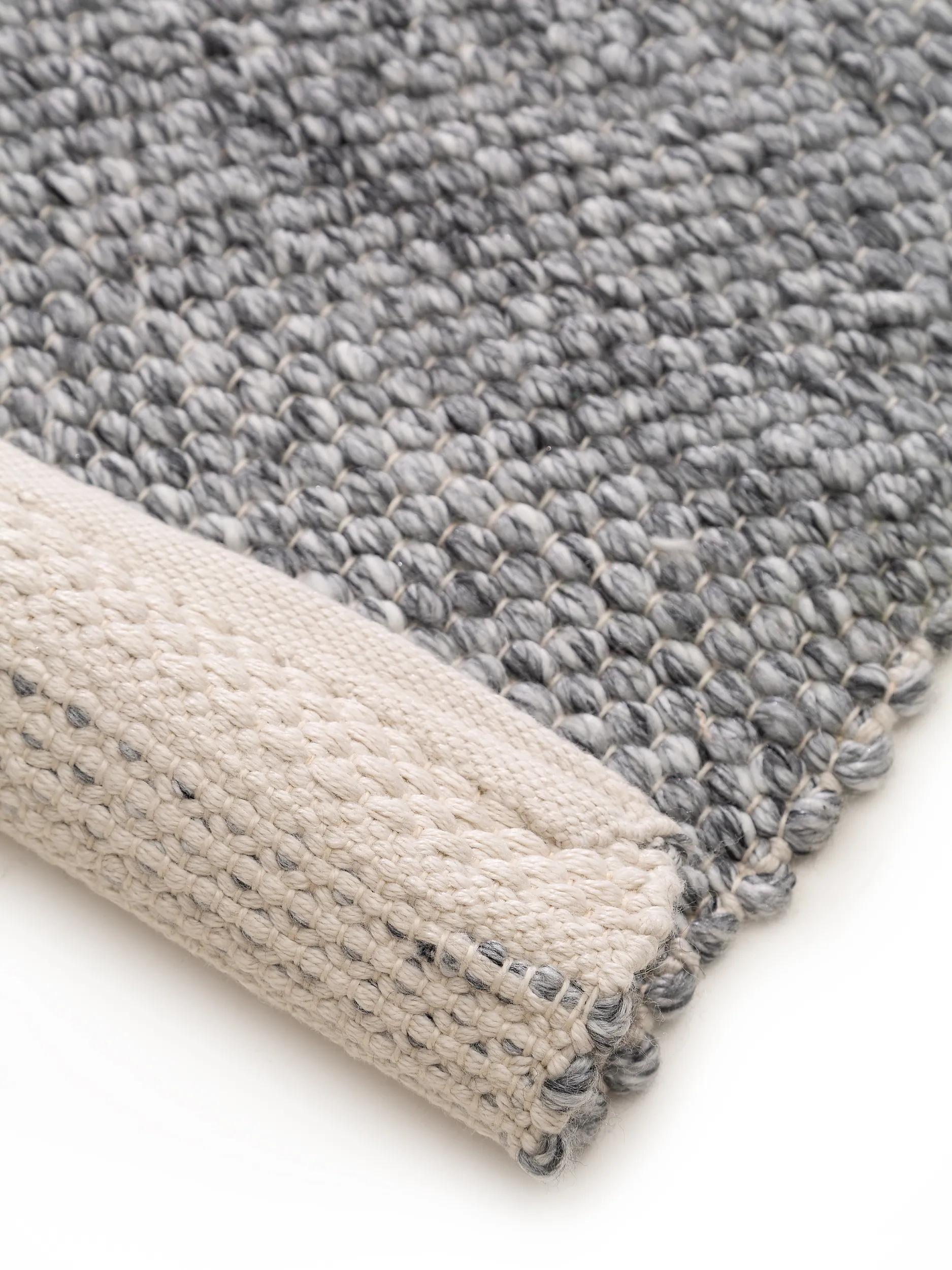 Rug made from recycled material Kiah Grey