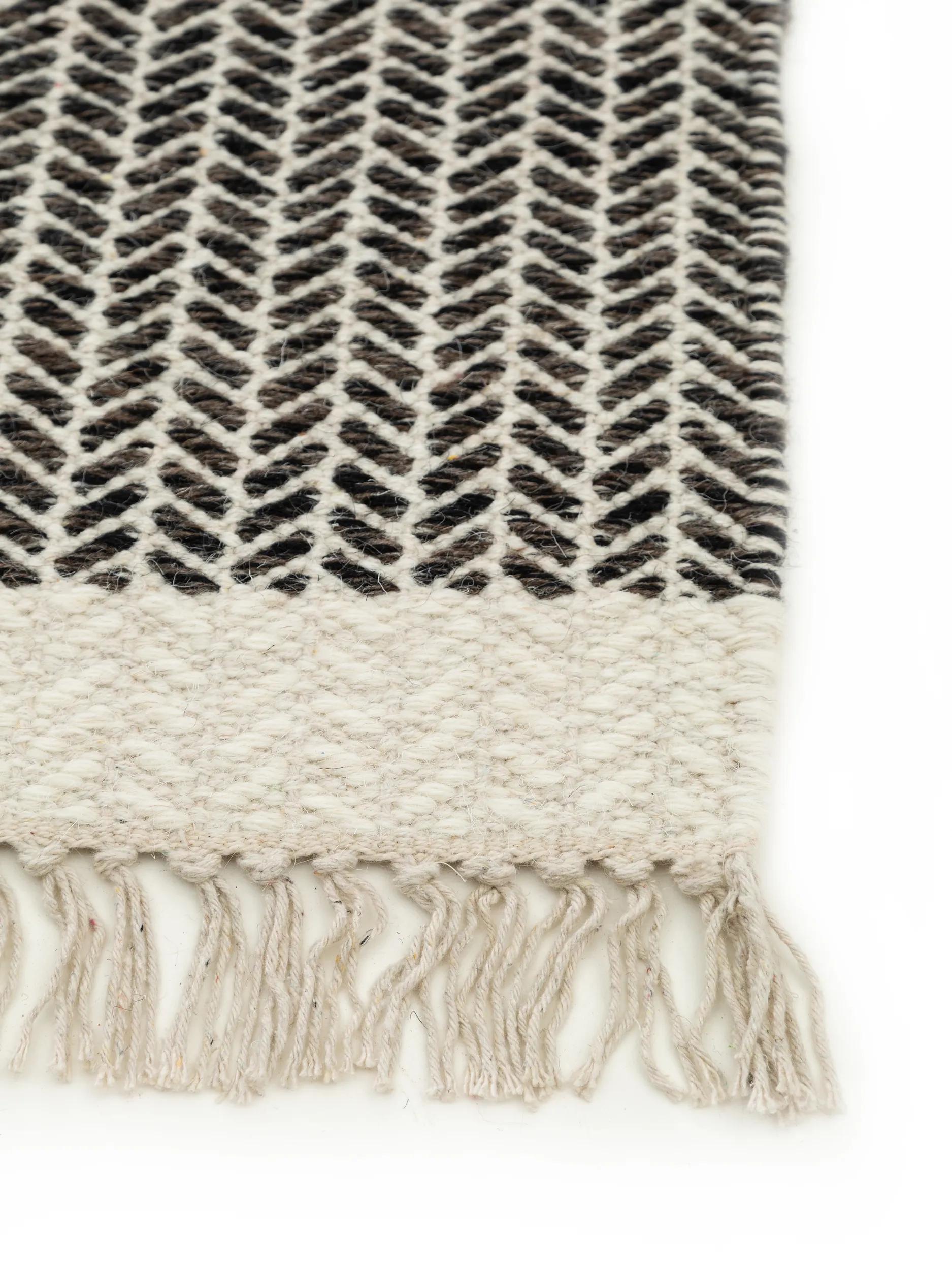 Wool Runner Kim Black/White