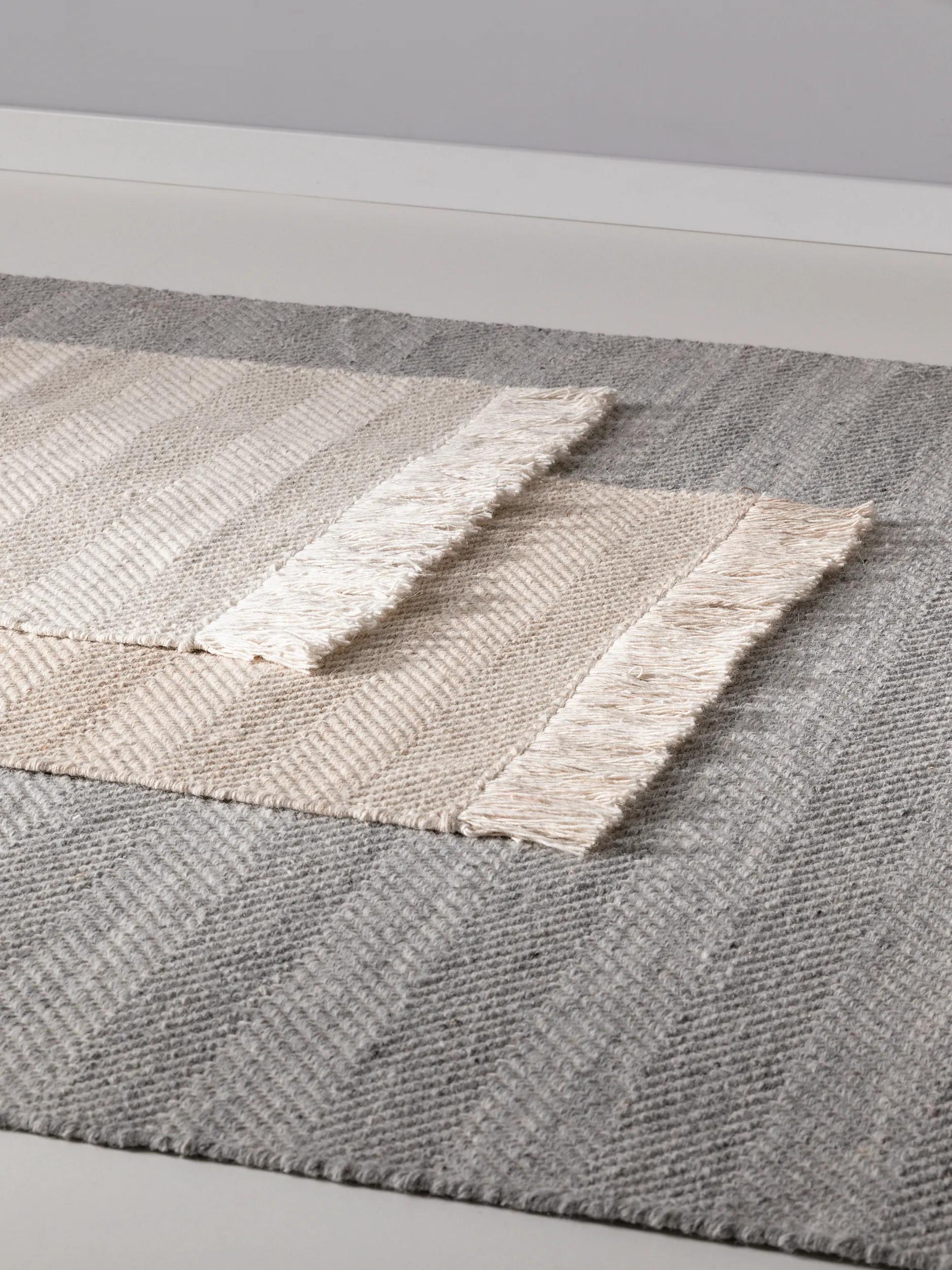 Wool Rug Lars Light Grey