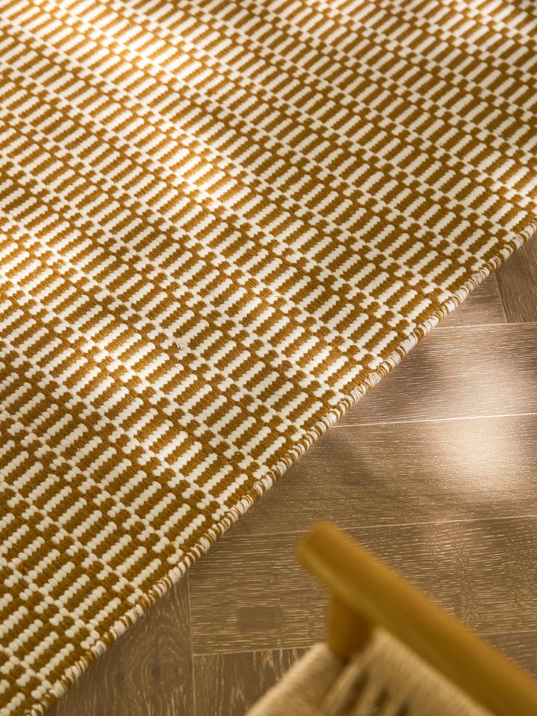 Wool Runner Laura Brown