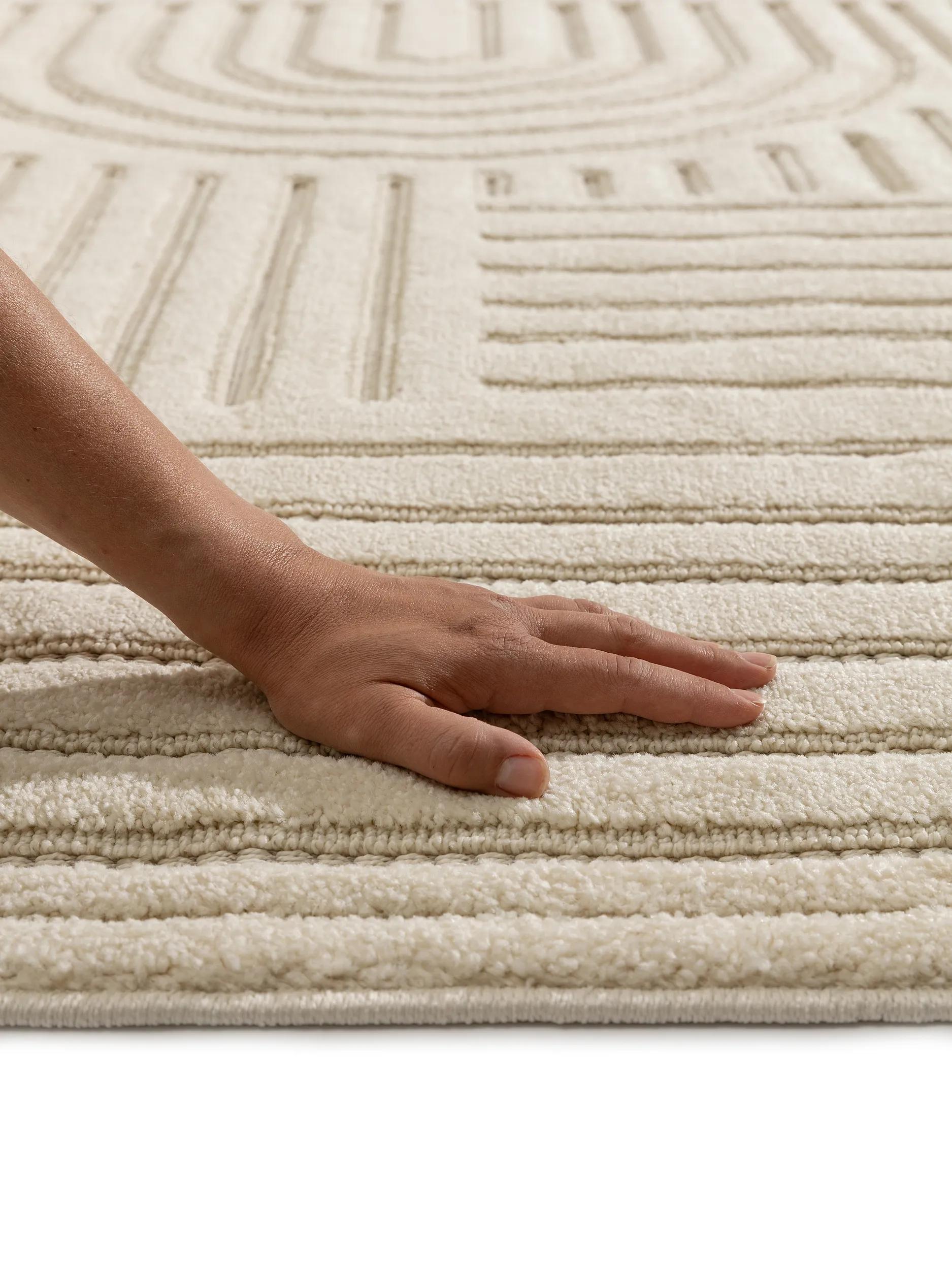 Rug Leo Cream