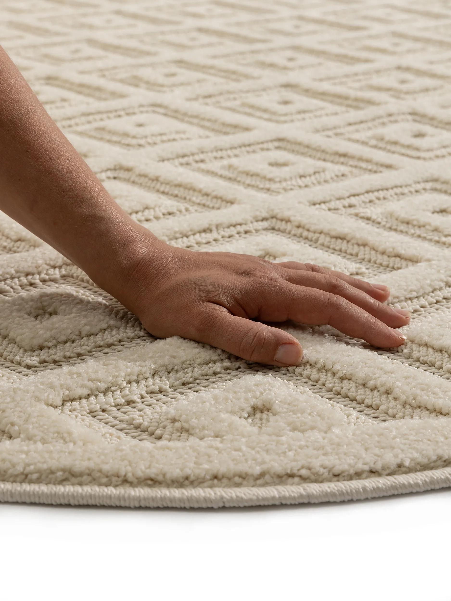 Rug Leo Cream