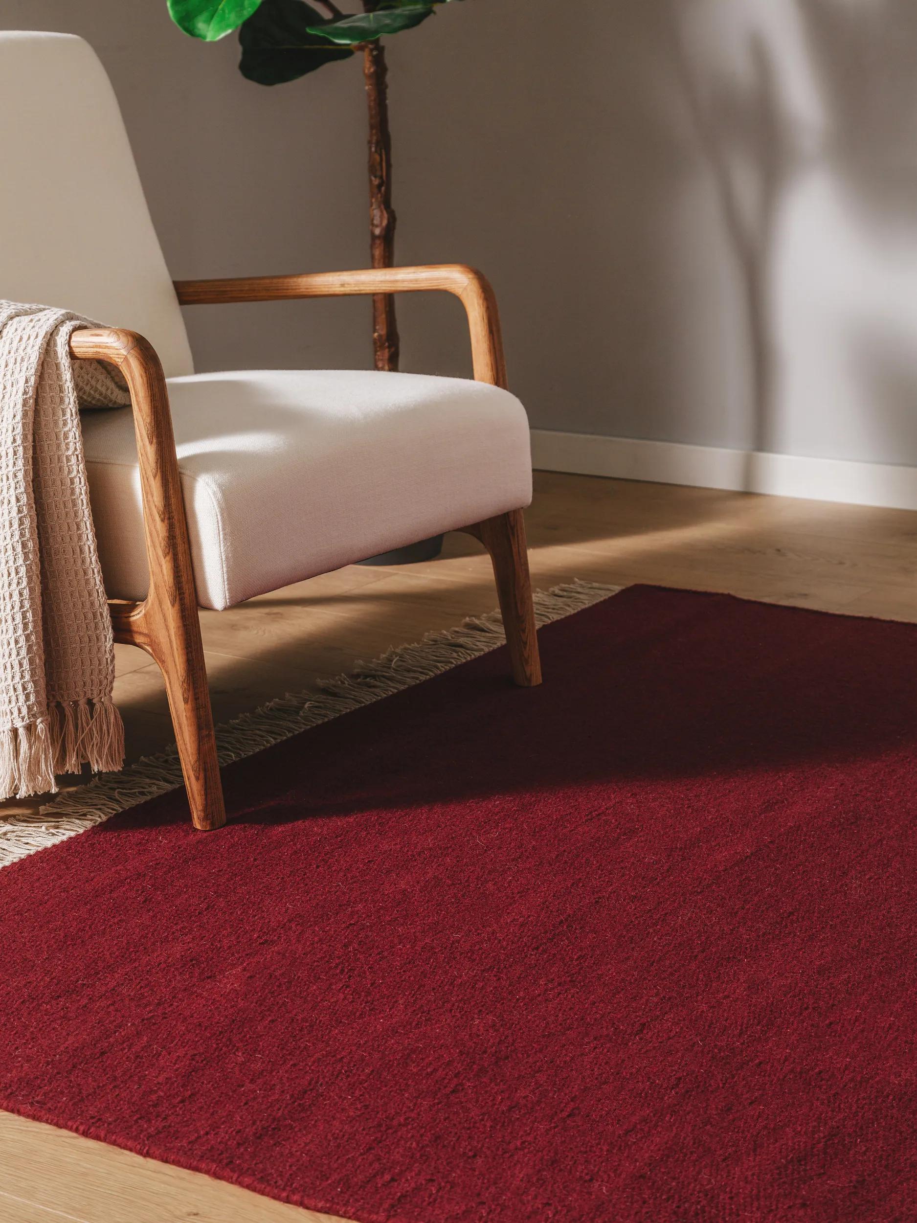 Wool Rug Liv Dark Red