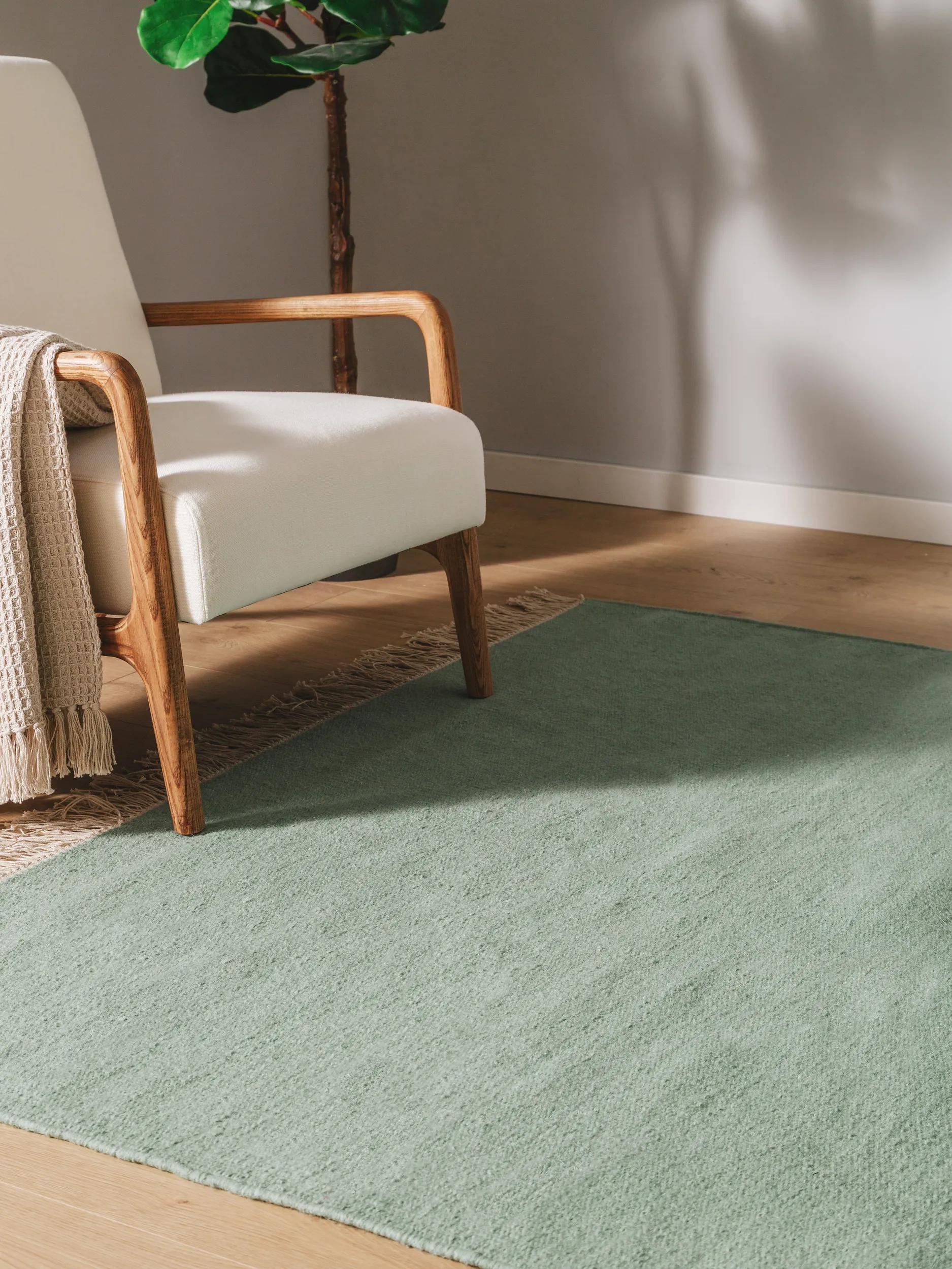 Wool Rug Liv Light Green