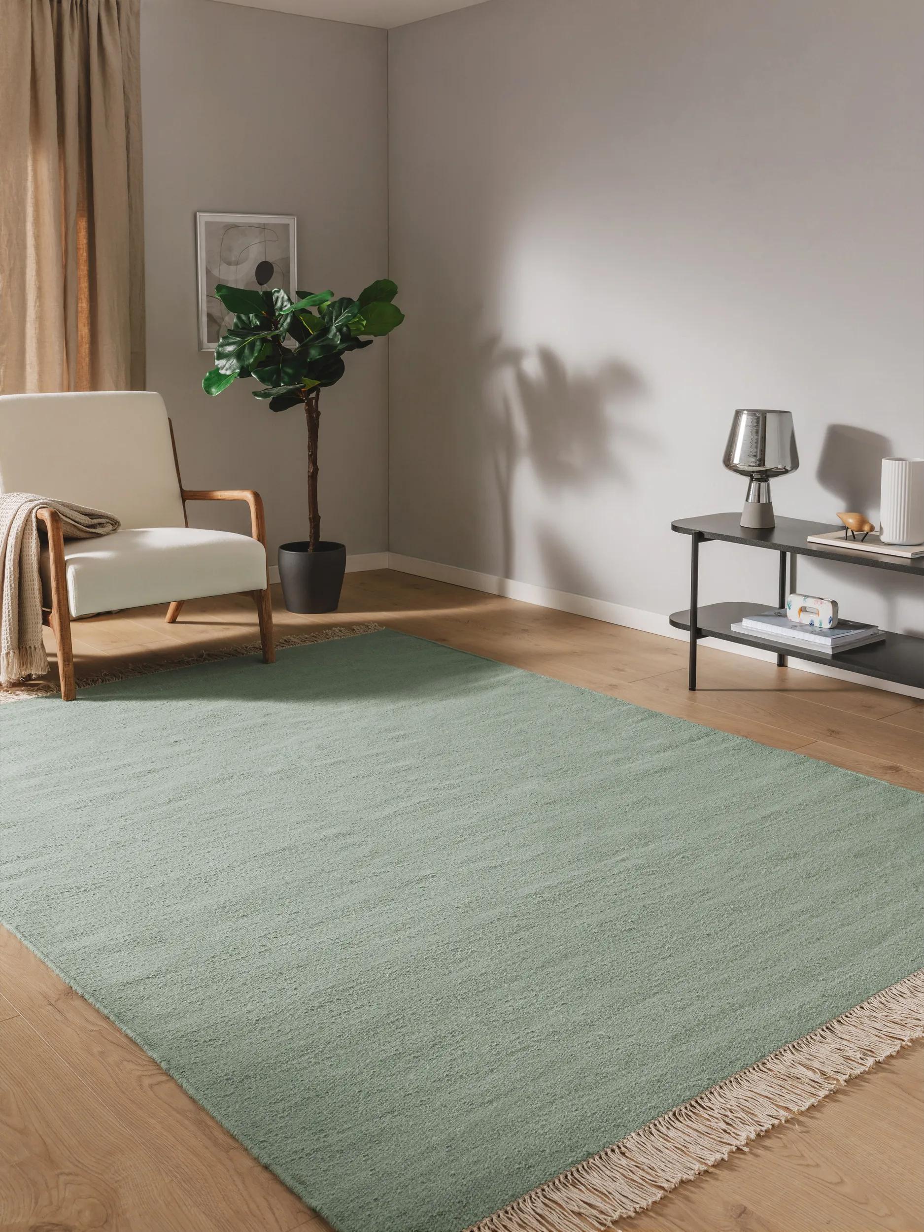 Wool Rug Liv Light Green