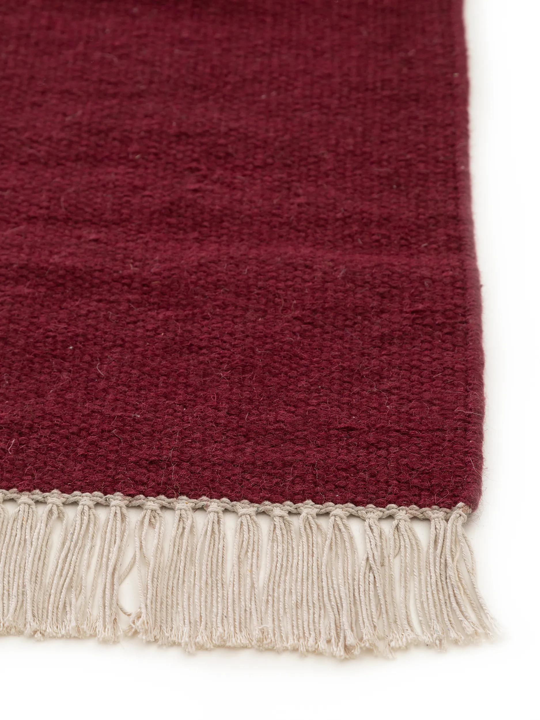 Wool Rug Liv Dark Red