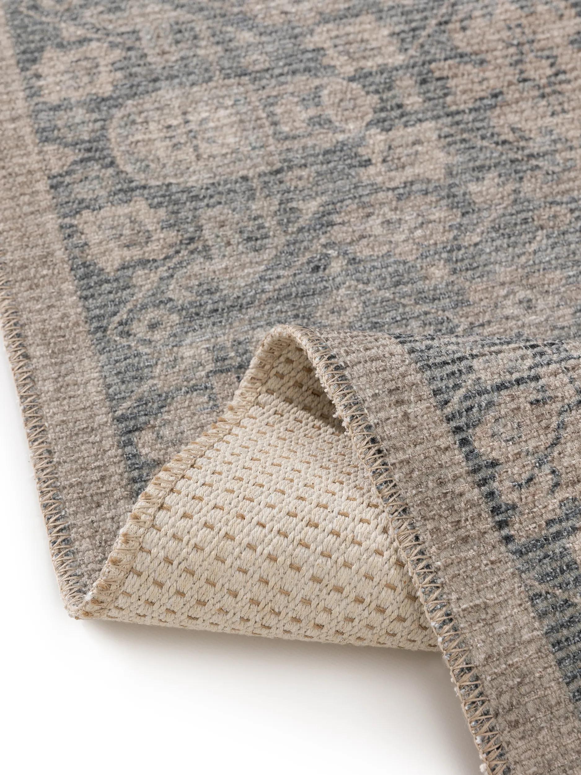 Runner Lorenzo Dark Grey