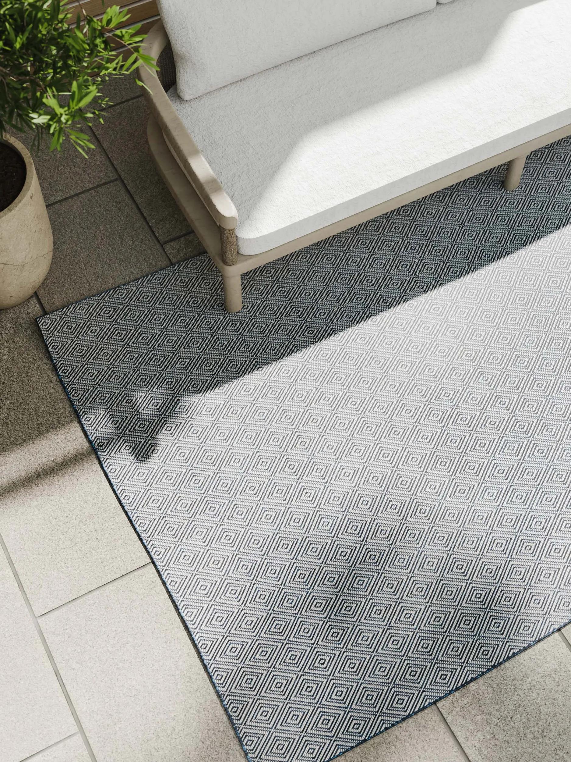 In- & Outdoor Rug Lou Blue