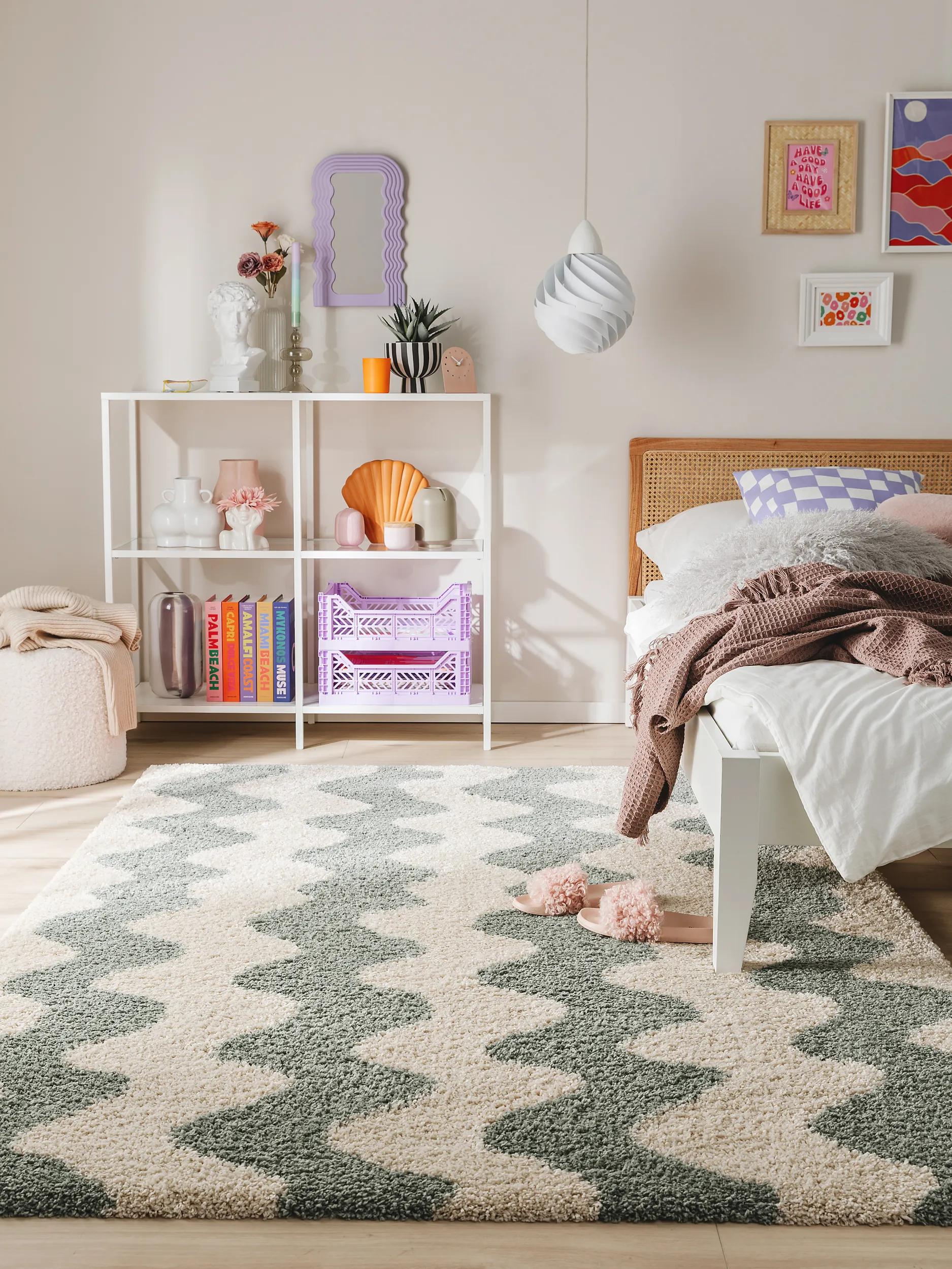 Shaggy rug Louise Green